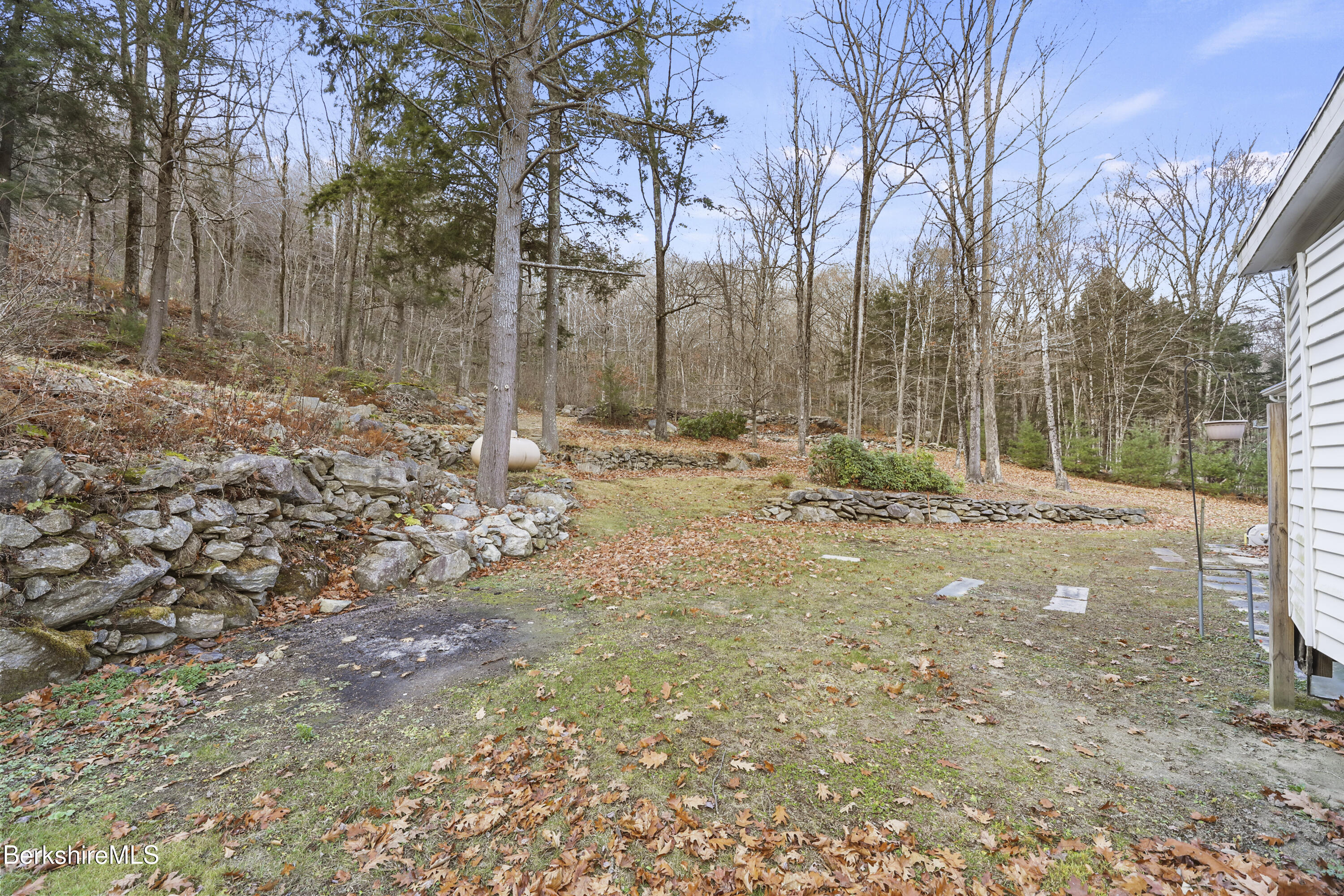 3039 Jacobs Ladder Rd, Becket, Massachusetts image 8