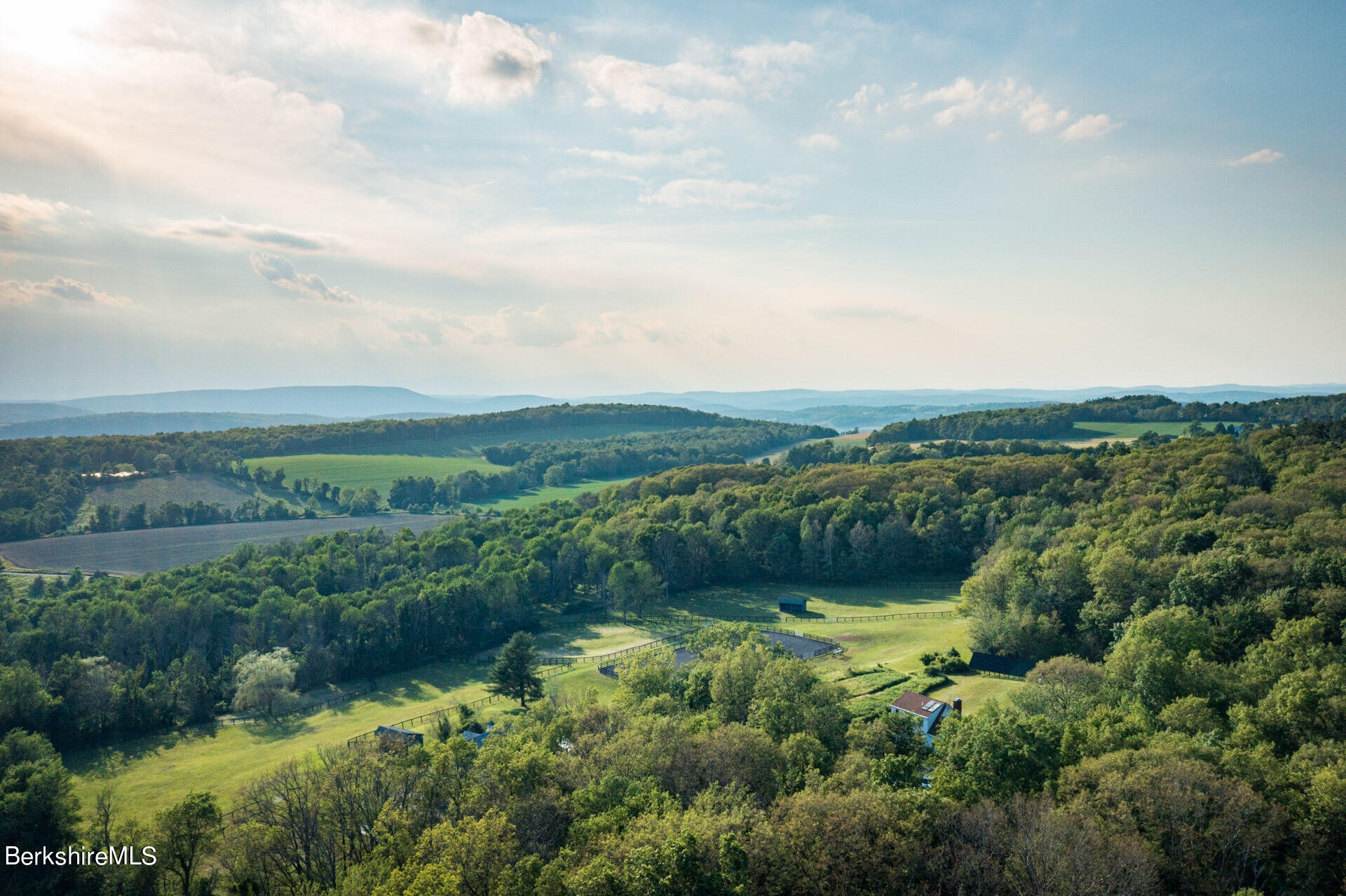 5 Homestead Farm Ln, Millerton, New York image 7