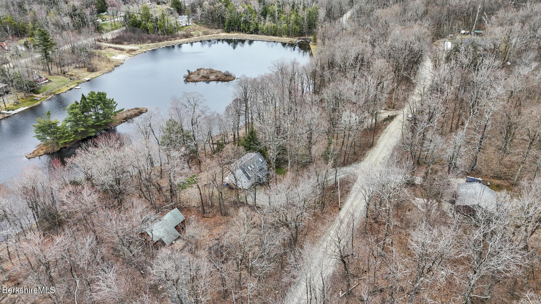 173 King Richard Dr, Becket, Massachusetts image 33