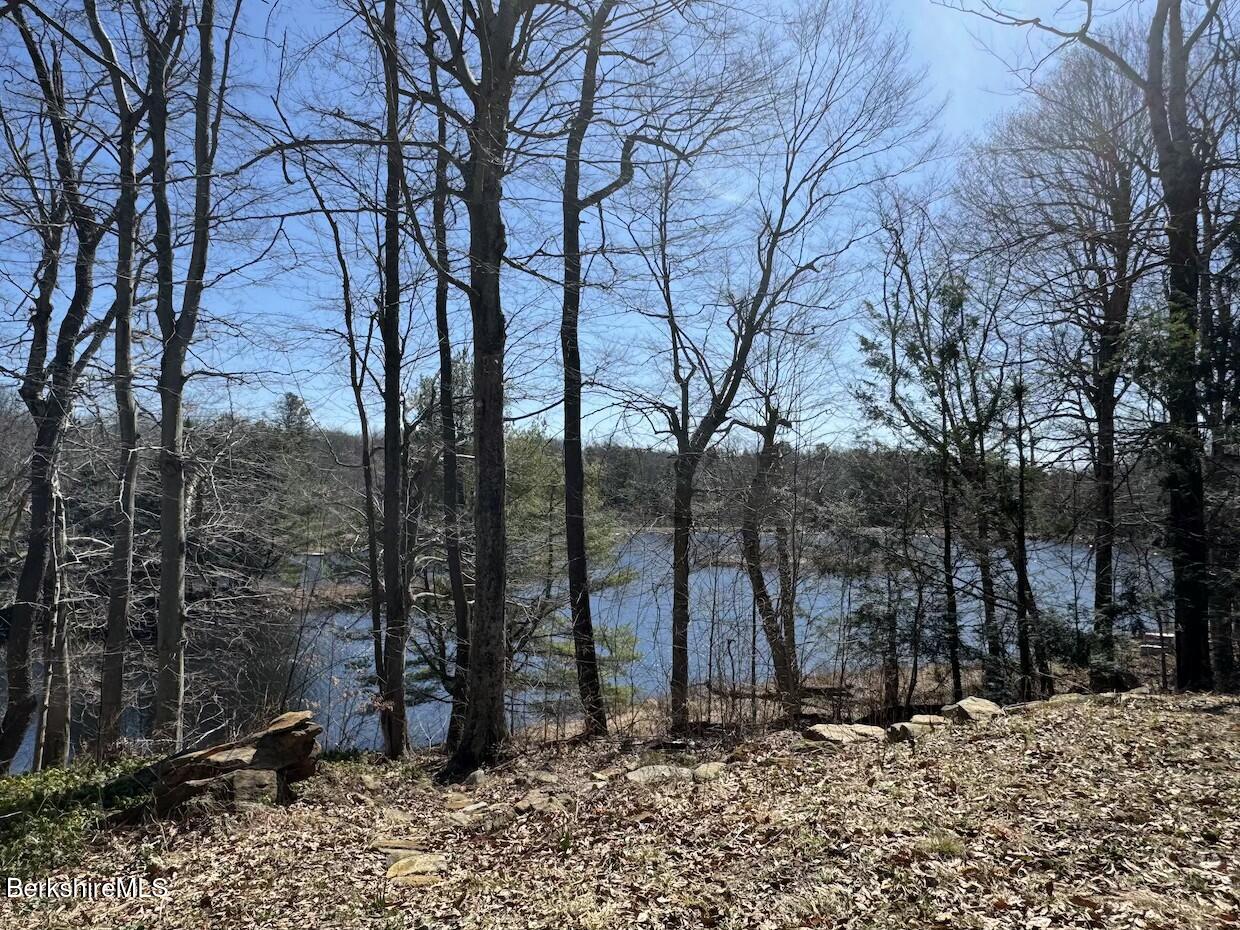 173 King Richard Dr, Becket, Massachusetts image 40