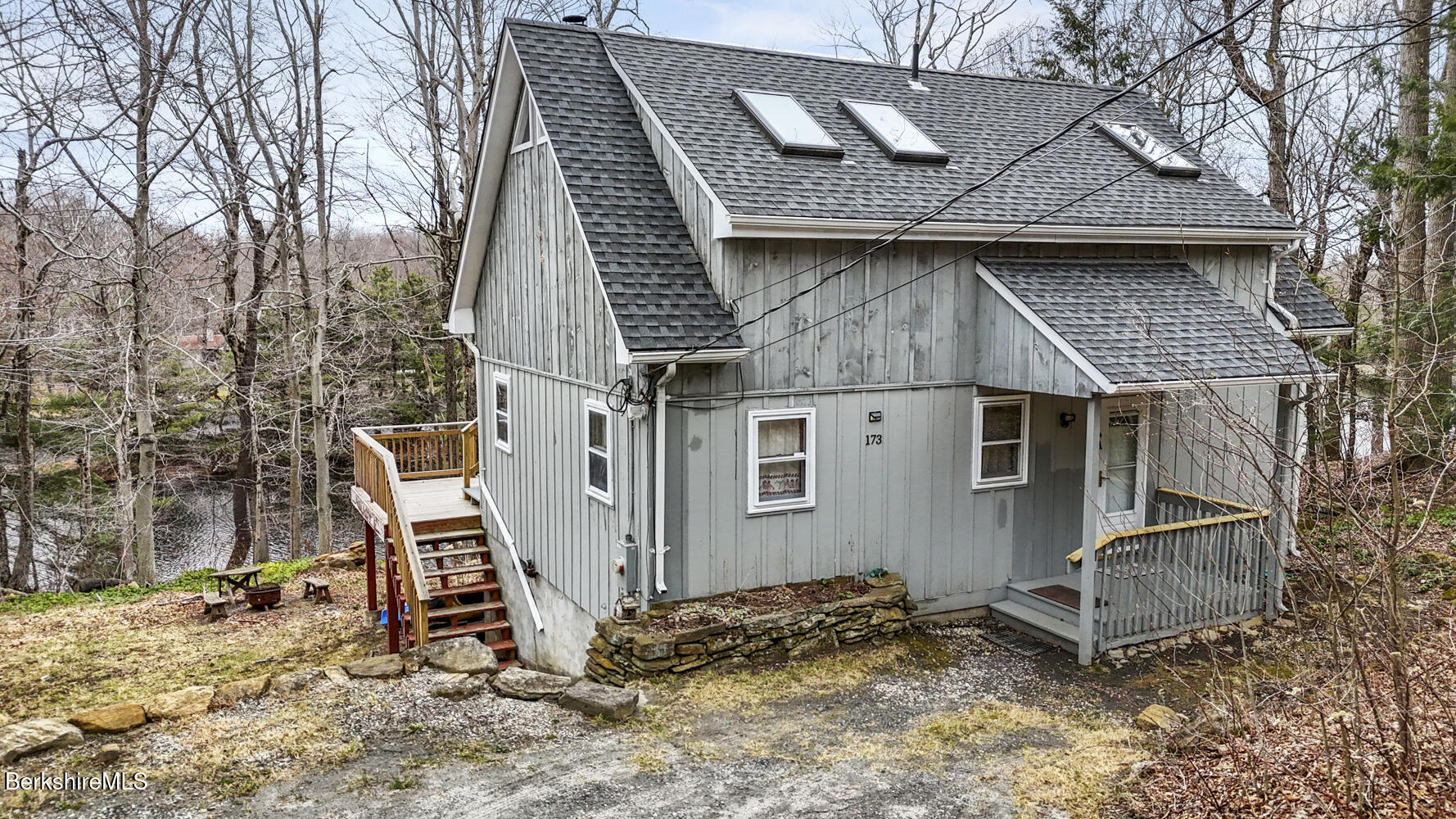173 King Richard Dr, Becket, Massachusetts image 4