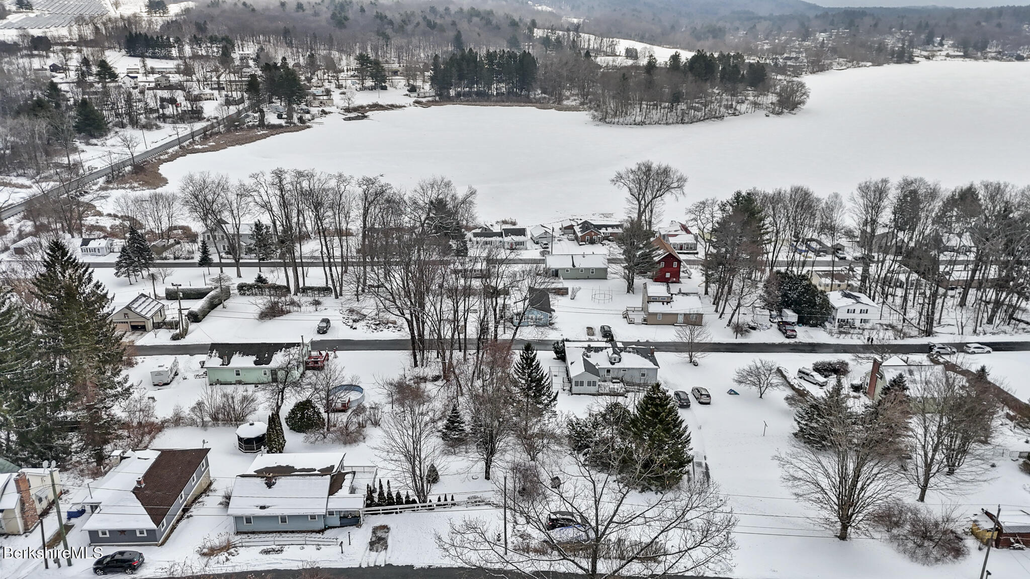 Ocean St, Lanesborough, Massachusetts image 8