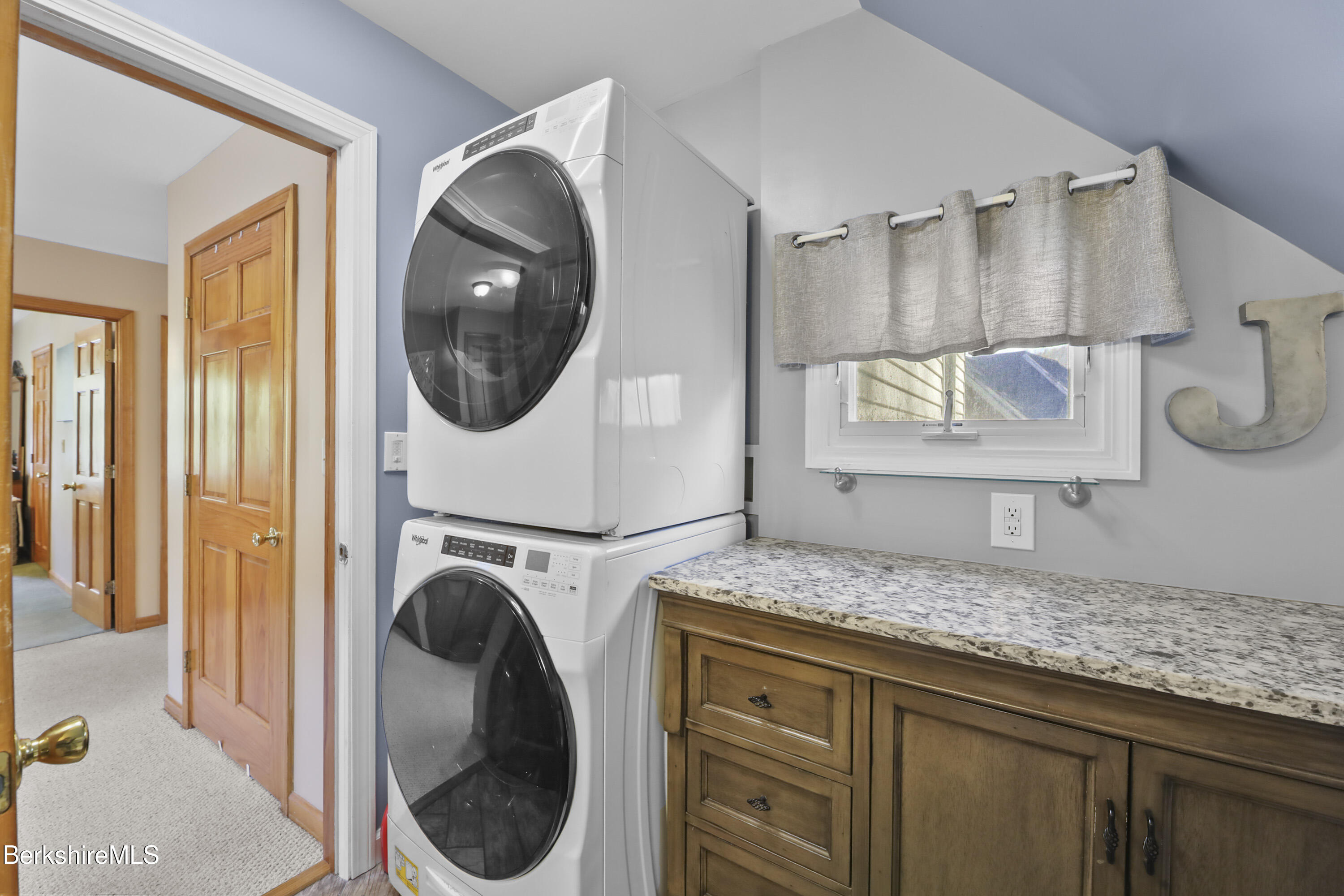 50 Gallup St, North Adams, Massachusetts image 34