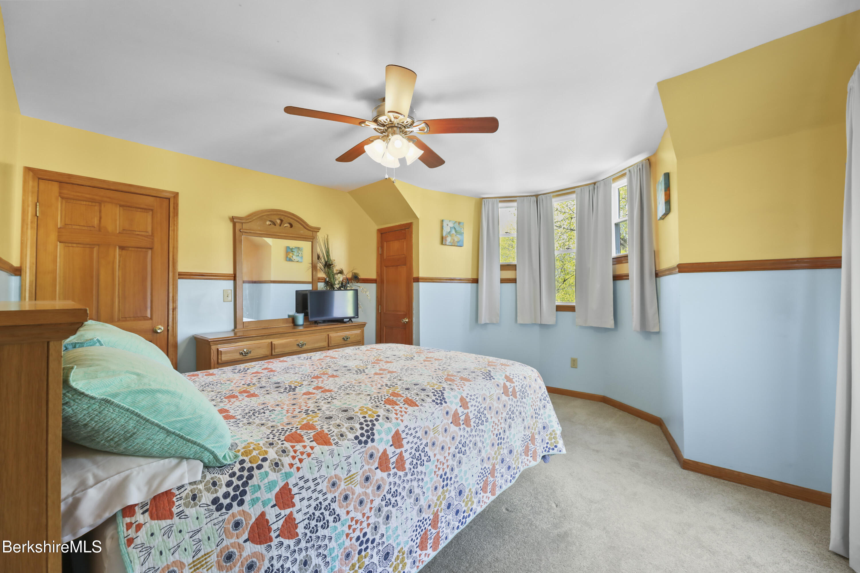 50 Gallup St, North Adams, Massachusetts image 30