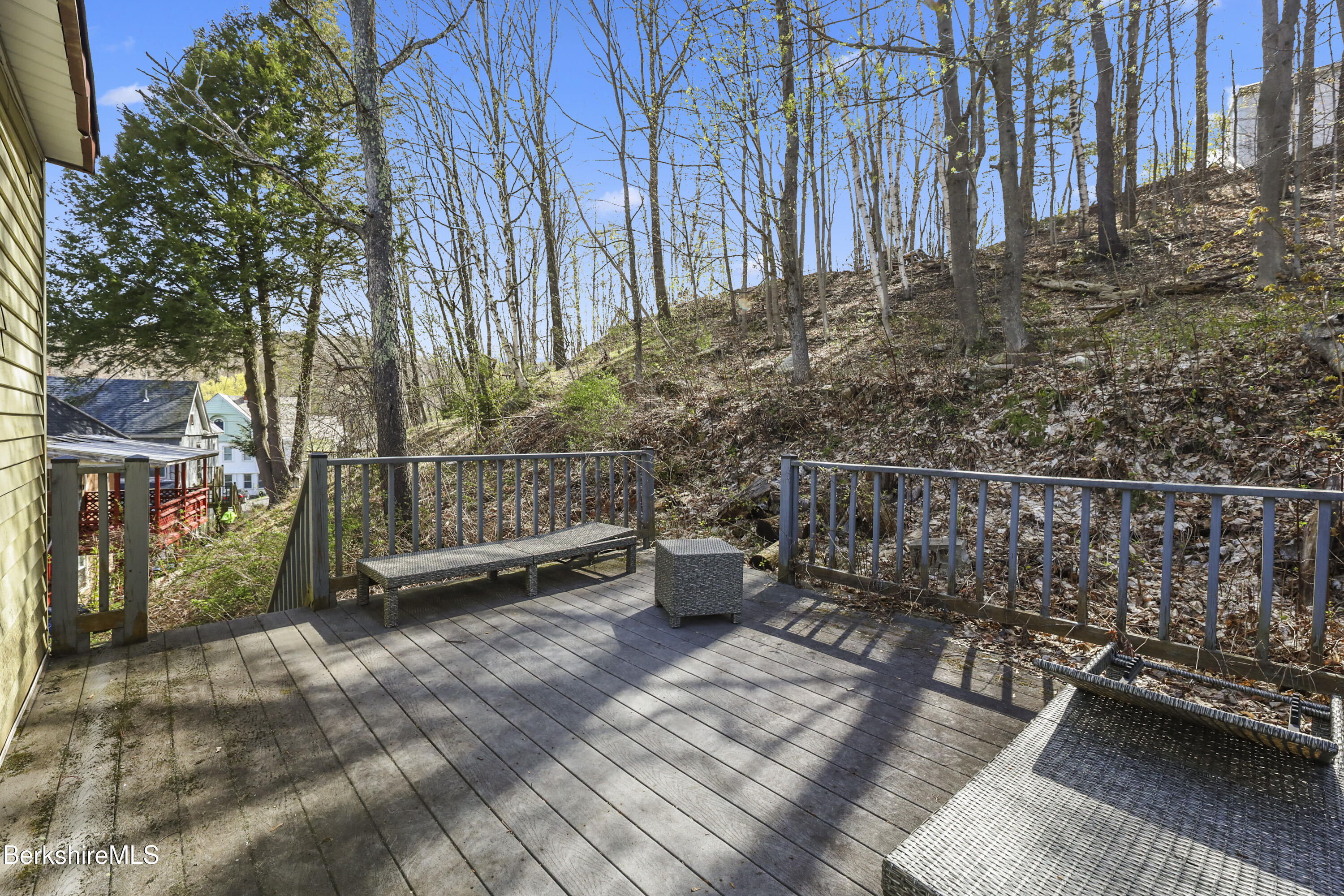 50 Gallup St, North Adams, Massachusetts image 41