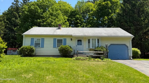 Homes For Sale - 104 Tremont St<br/> Berkshire County, North Adams, MA 01247