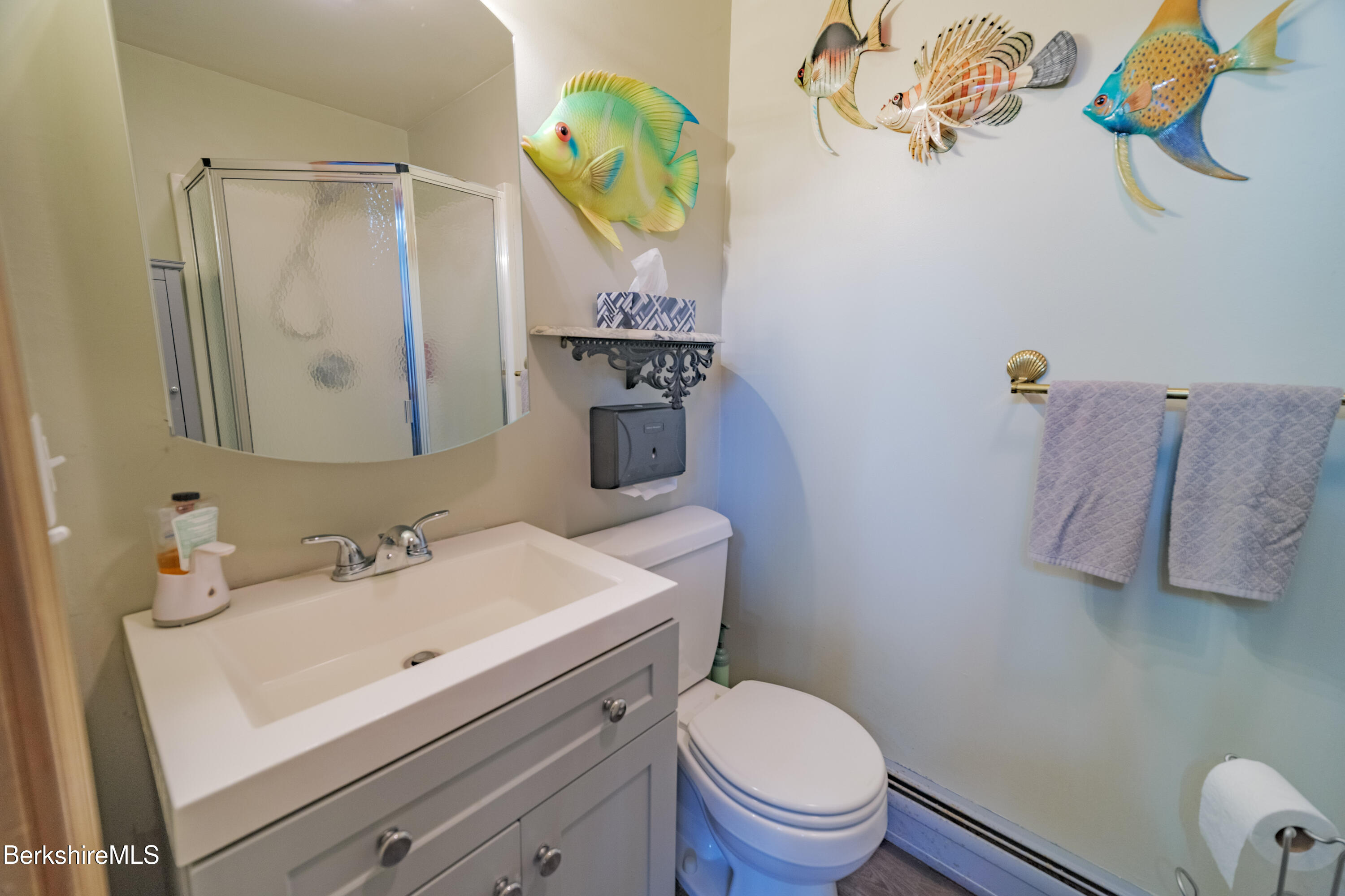 15 Randall St, Adams, Massachusetts image 11