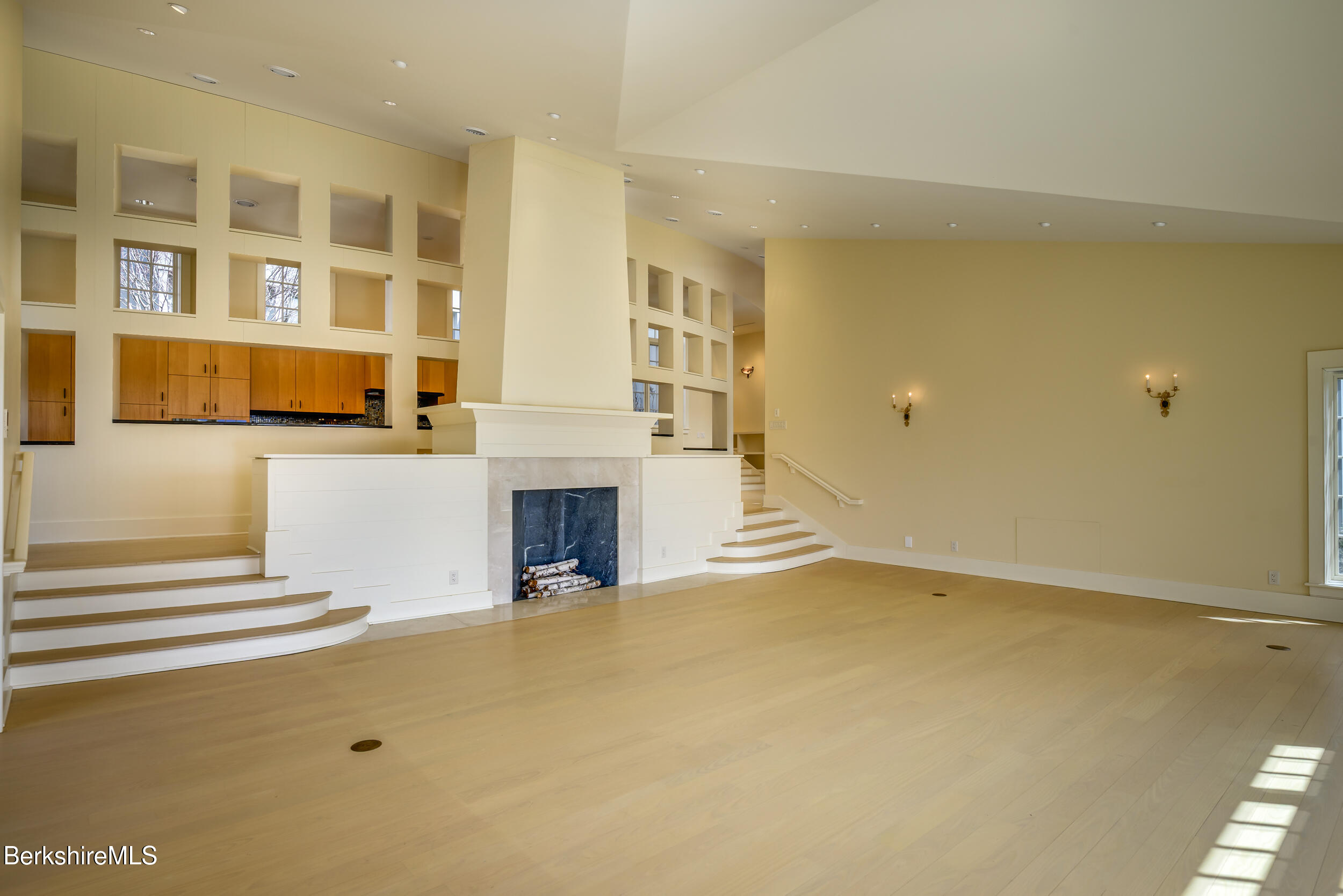 123 Chestnut St, Williamstown, Massachusetts image 20