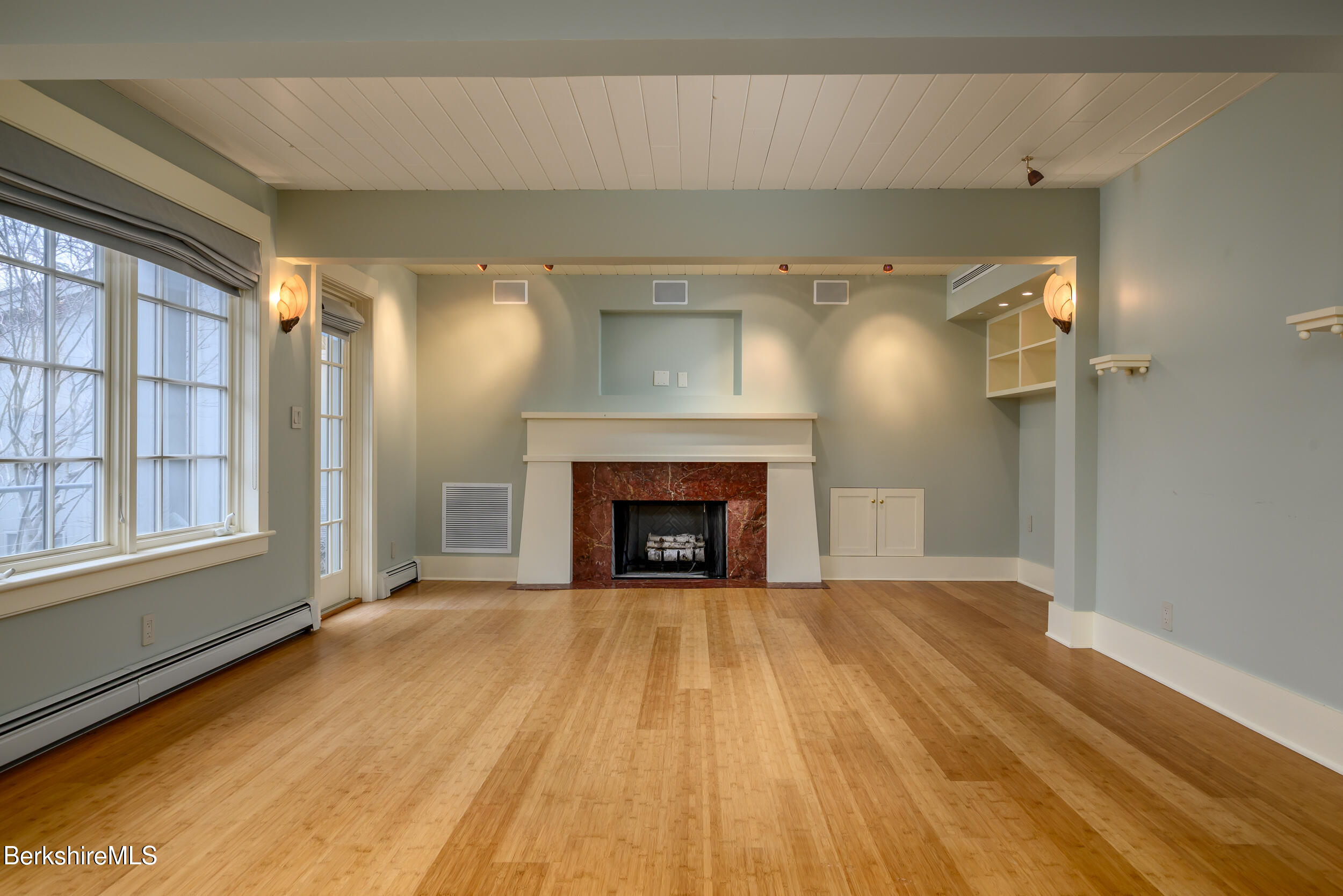 123 Chestnut St, Williamstown, Massachusetts image 48