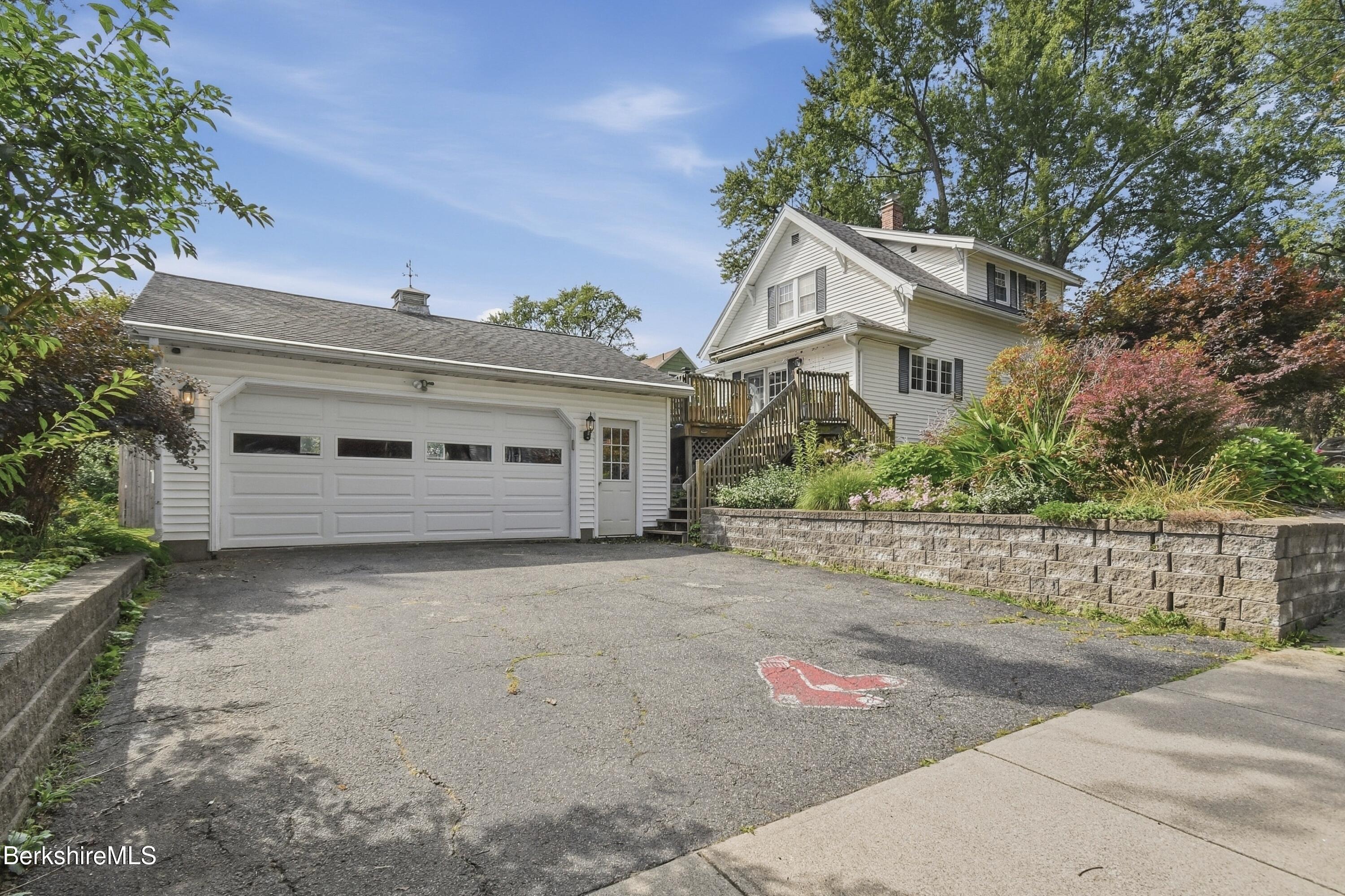 232 Dalton Ave