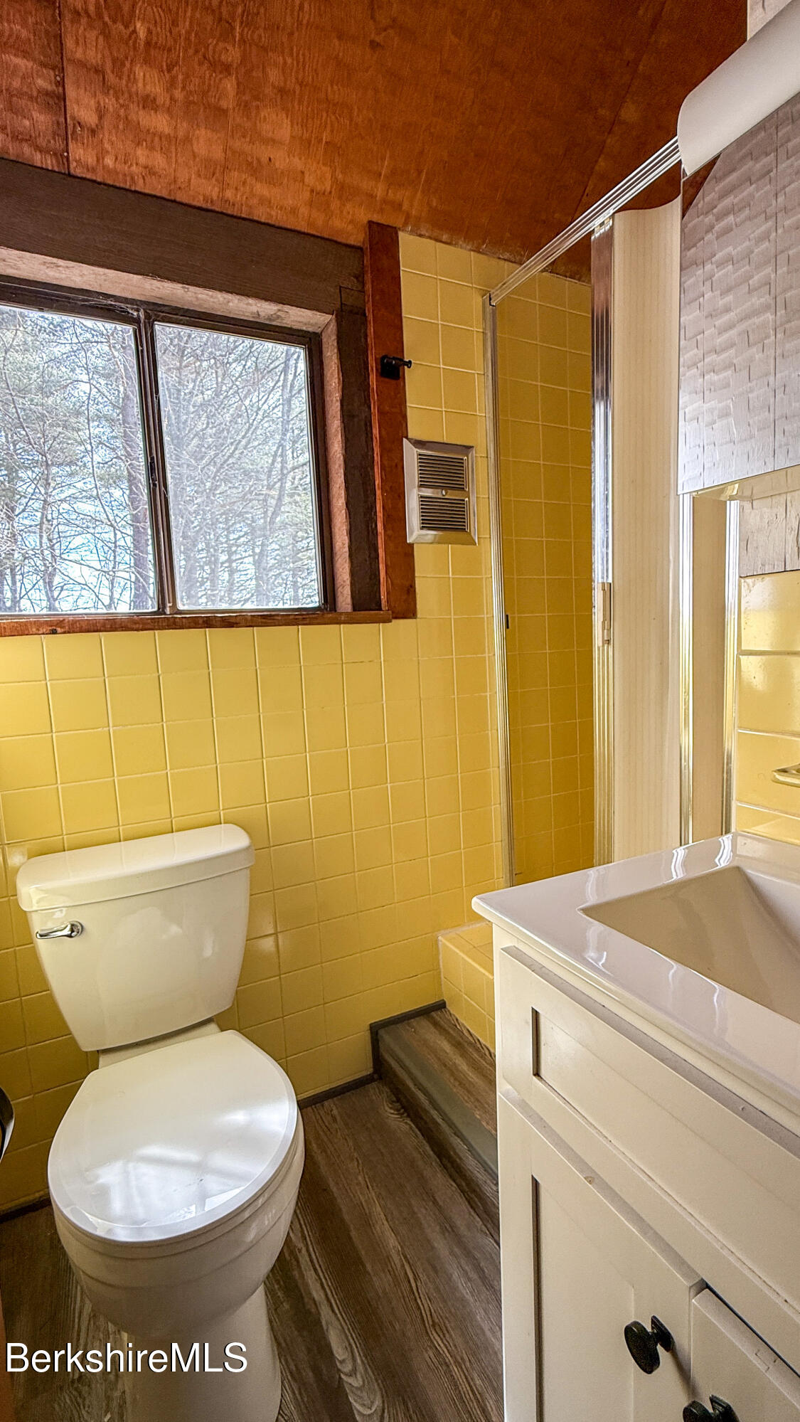 110 Access Rd, Becket, Massachusetts image 19