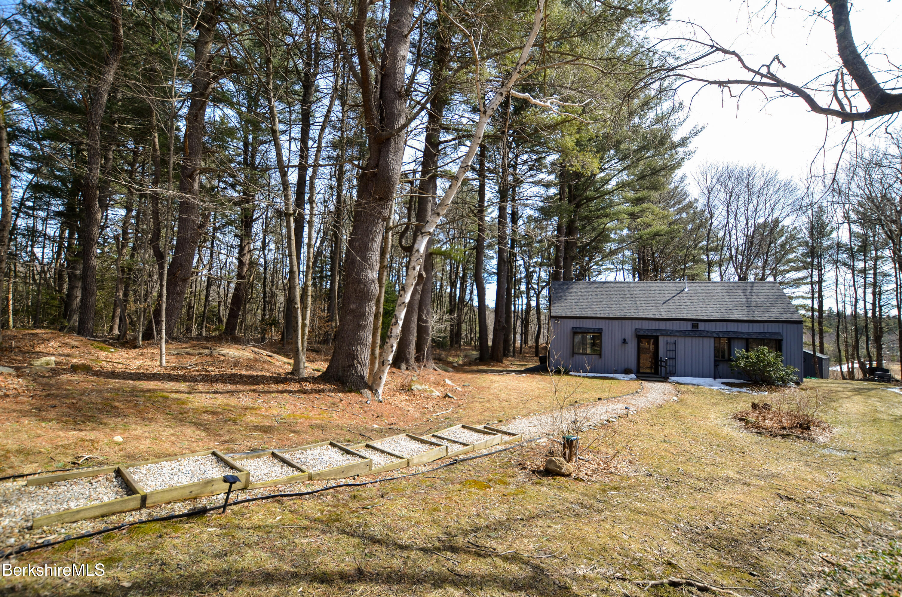 110 Access Rd, Becket, Massachusetts image 33