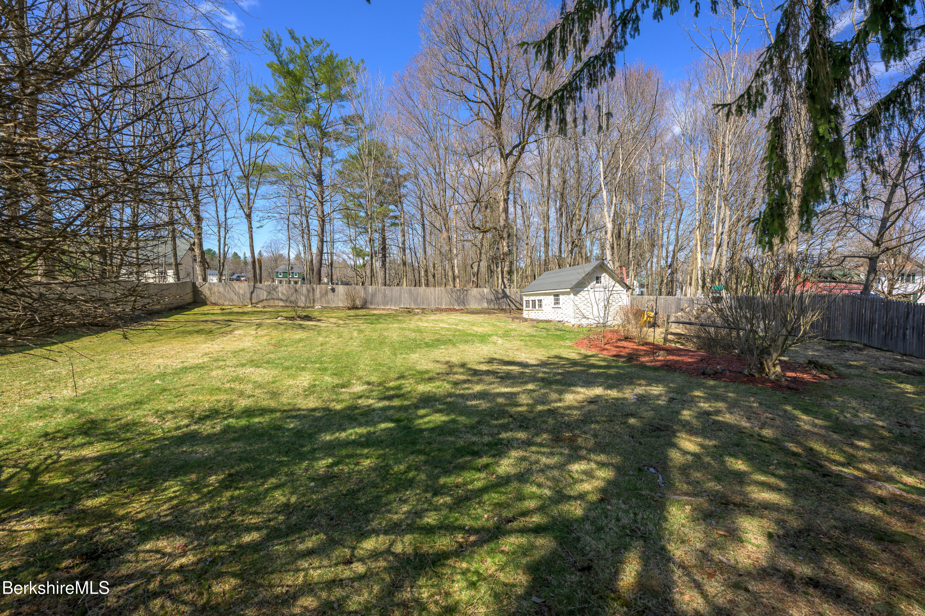 295 Prospect St, Lee, Massachusetts image 6