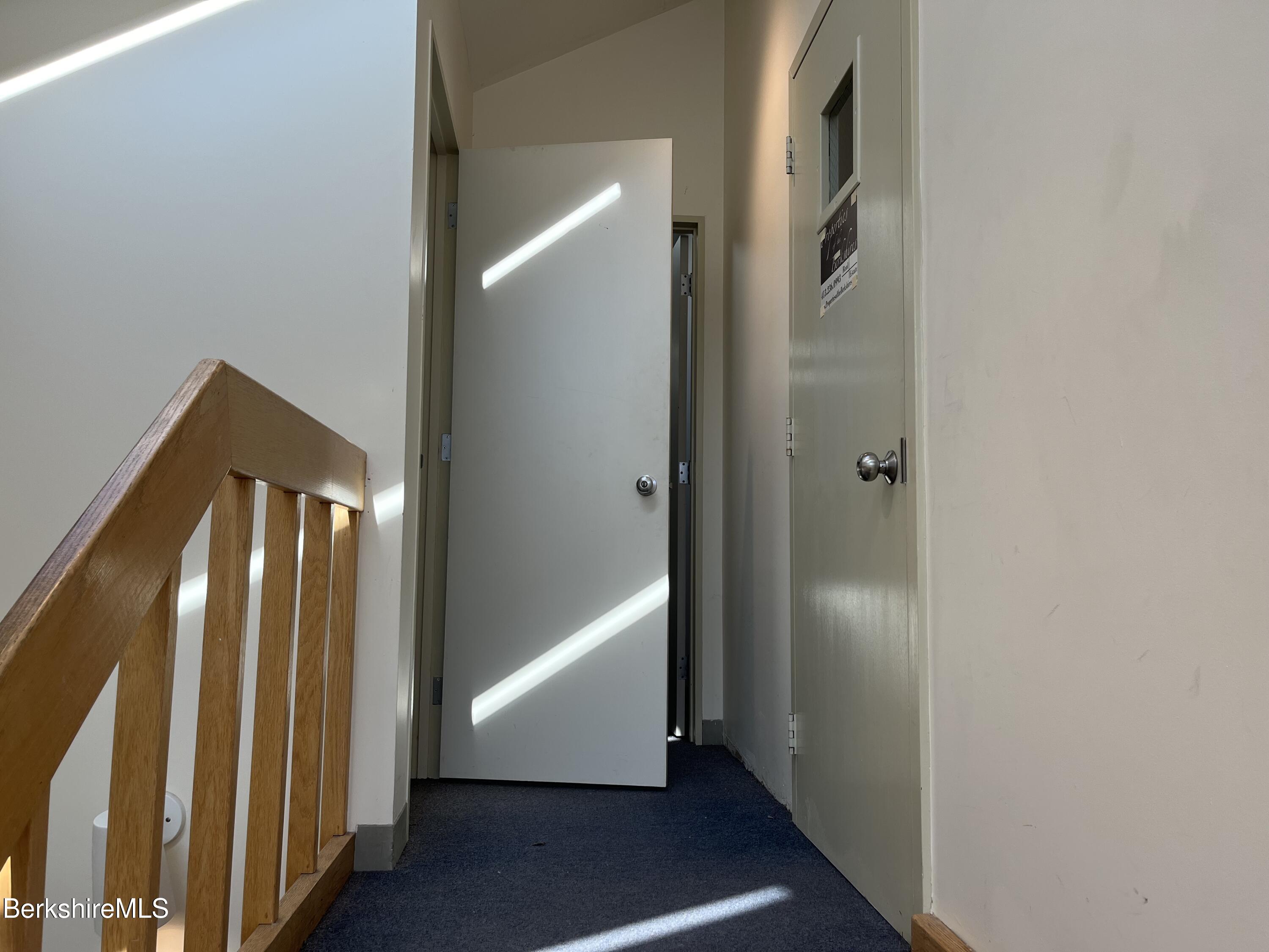 Pittsfield, Massachusetts 01201, United States, ,1 BathroomBathrooms,Commercial,Active,65001