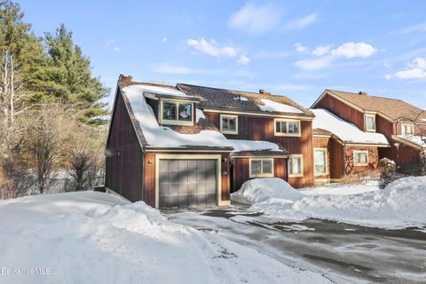 Condo For Sale - 34 Thistle Path<br/> Berkshire County, Williamstown, MA 01267