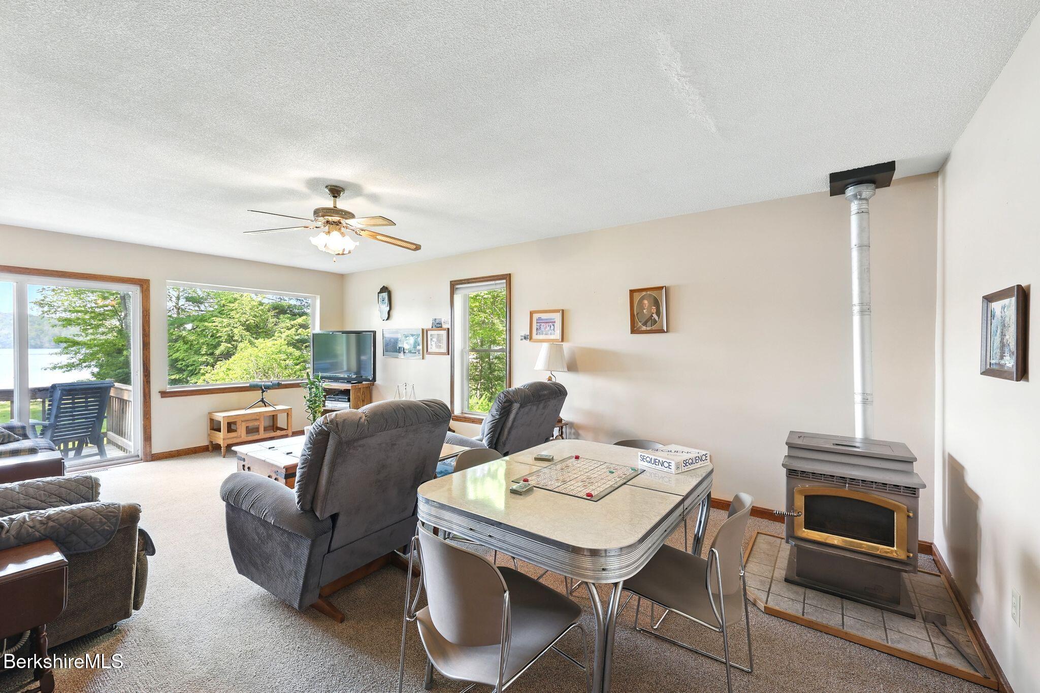 191 Moreau Rd, Tolland, Massachusetts image 23