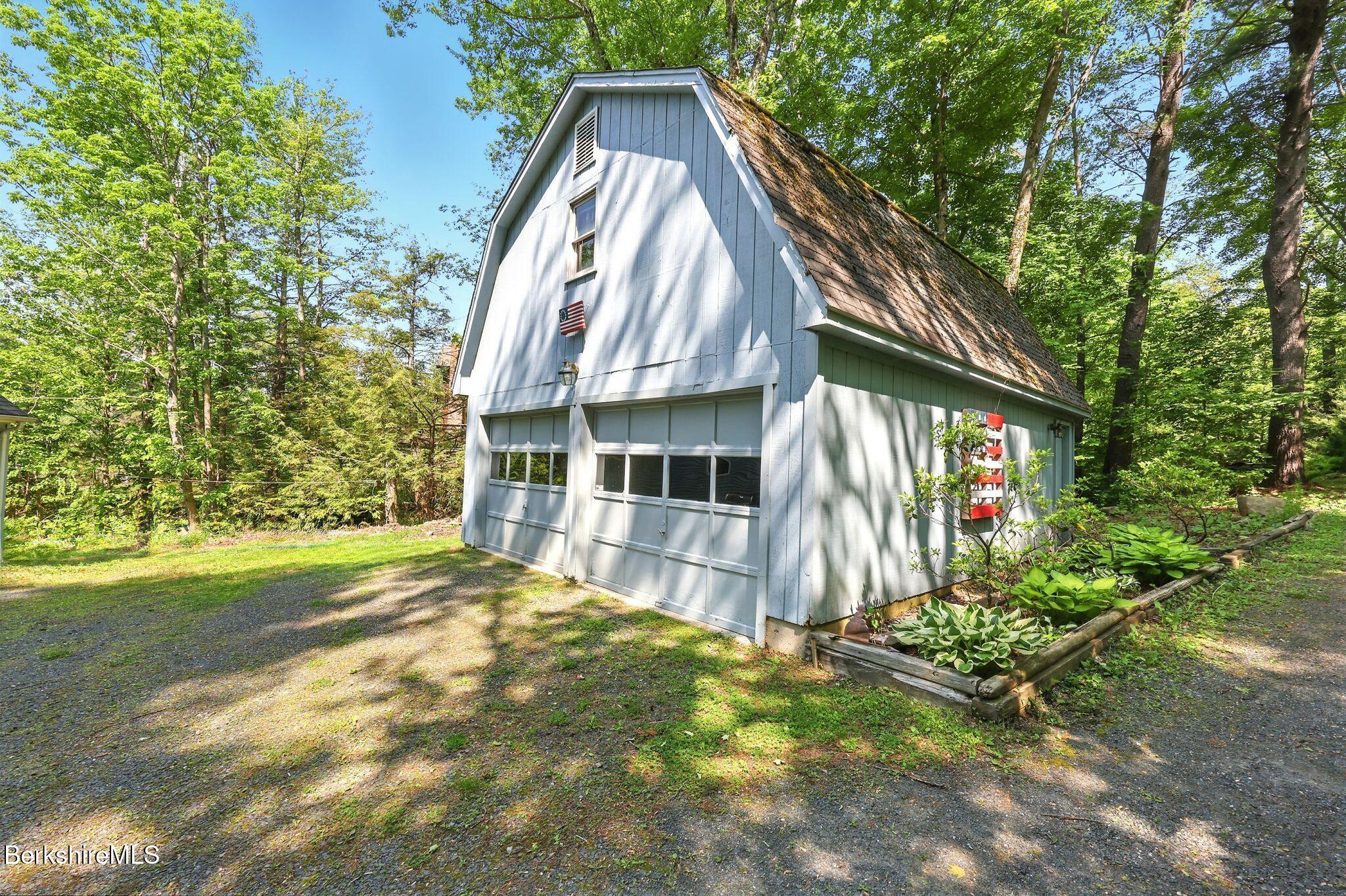 191 Moreau Rd, Tolland, Massachusetts image 36