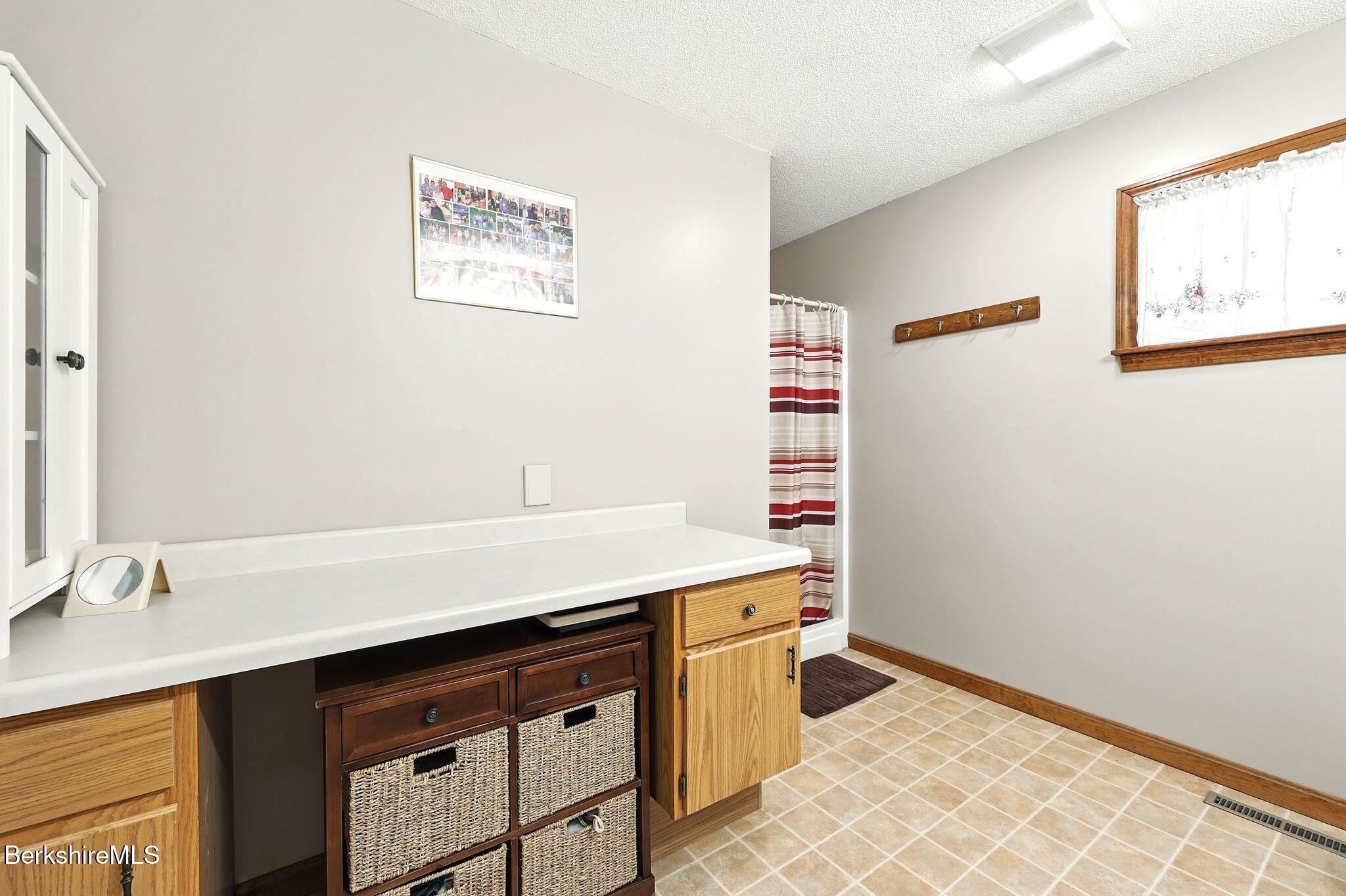 191 Moreau Rd, Tolland, Massachusetts image 27
