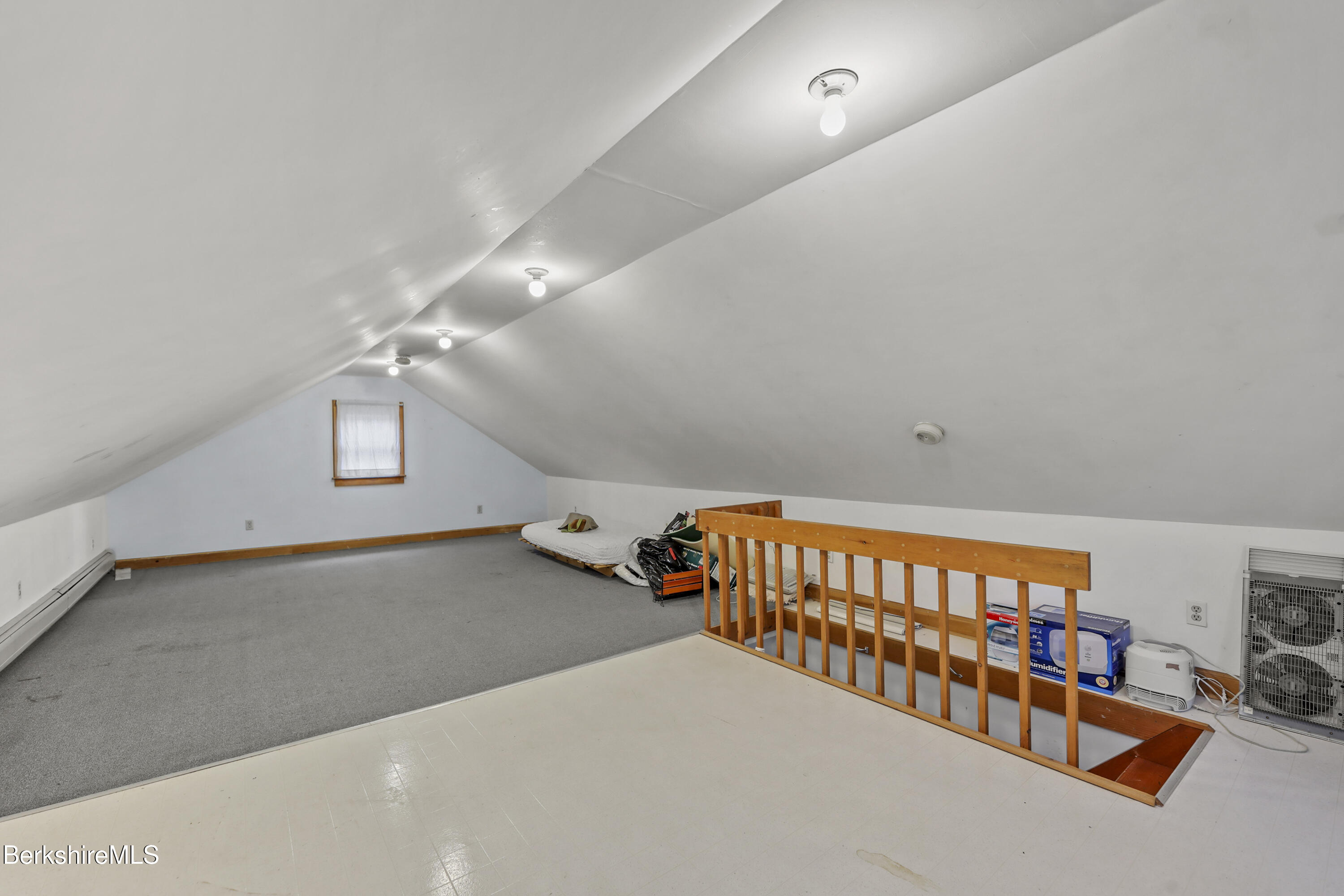 772 N Hoosac Rd, Williamstown, Massachusetts image 31