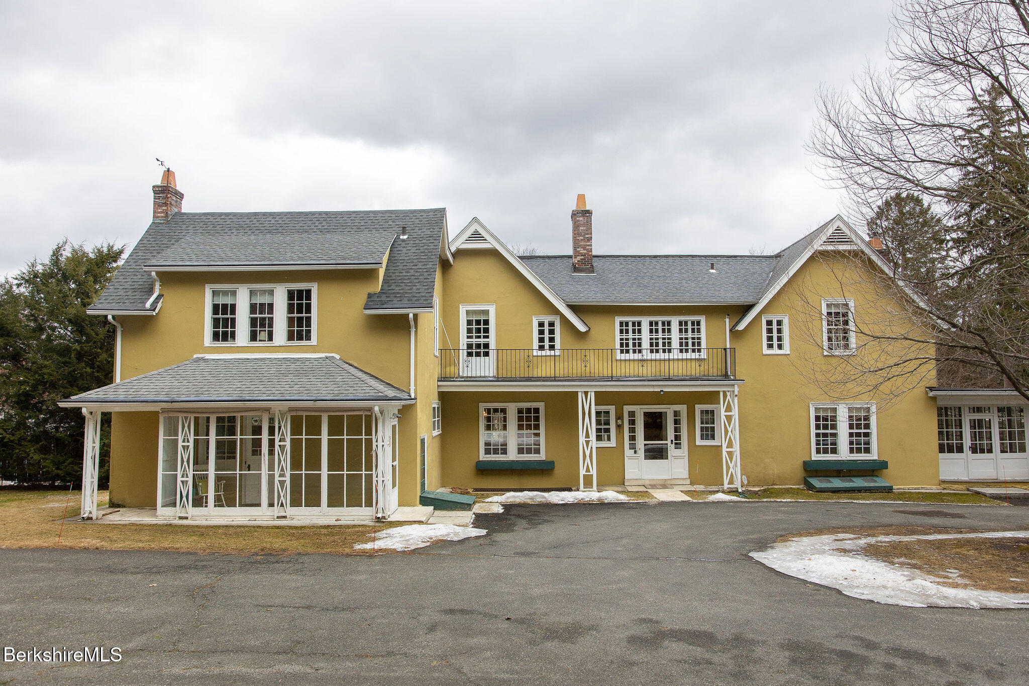 82 West Ave, Great Barrington, Massachusetts image 4
