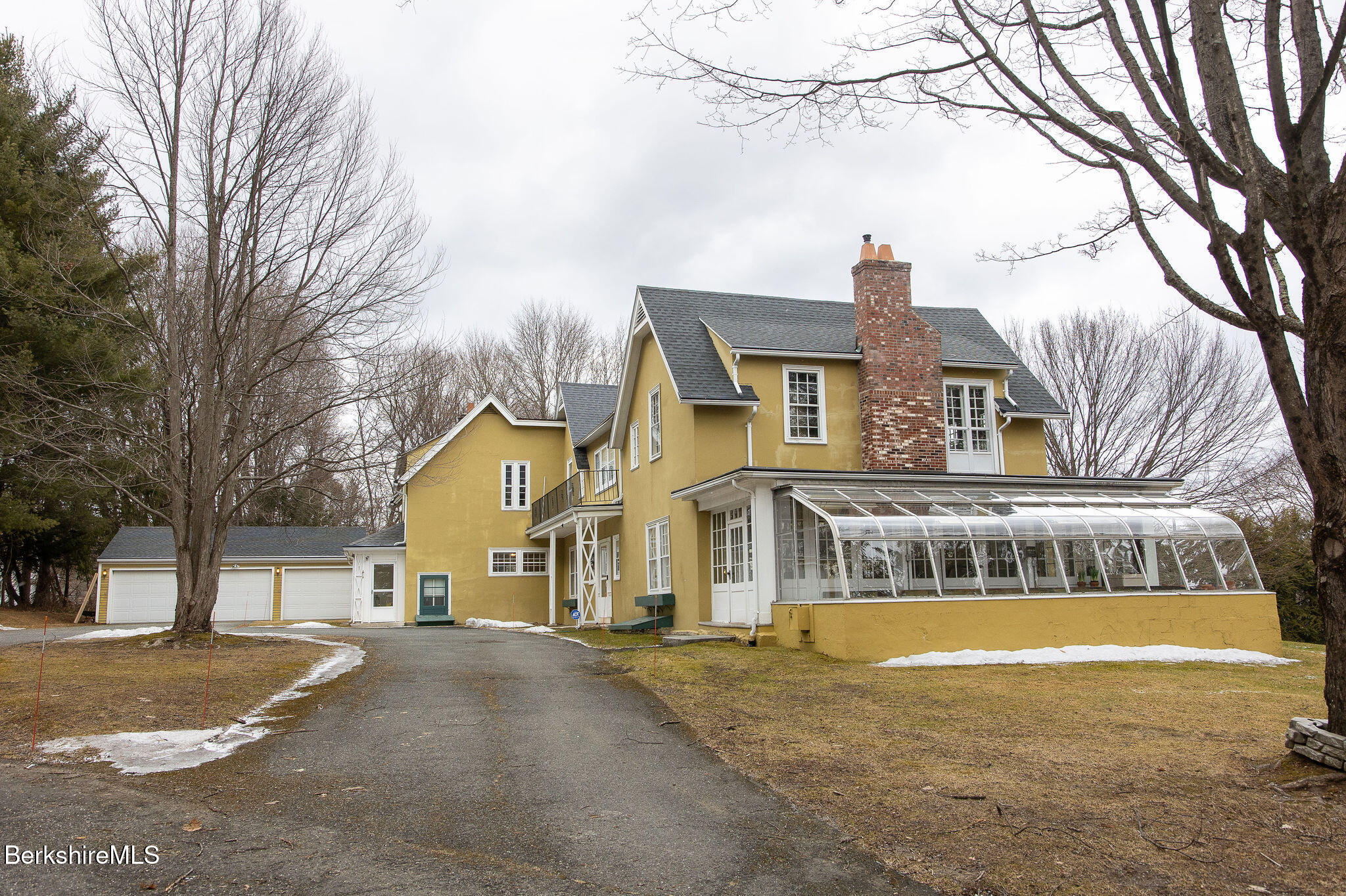 82 West Ave, Great Barrington, Massachusetts image 3
