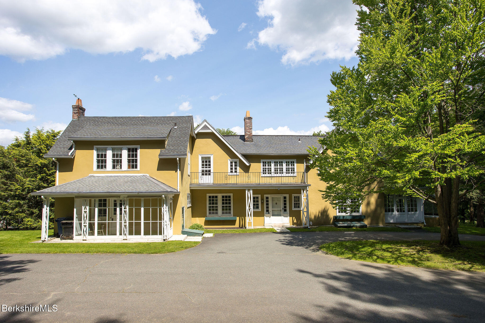 82 West Ave, Great Barrington, Massachusetts image 4