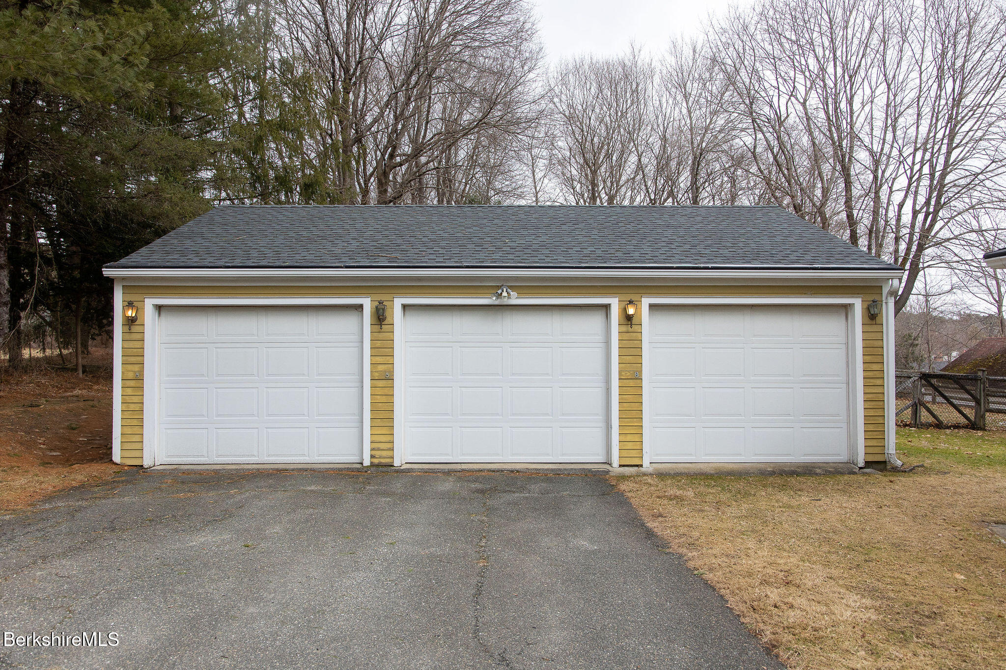 82 West Ave, Great Barrington, Massachusetts image 50