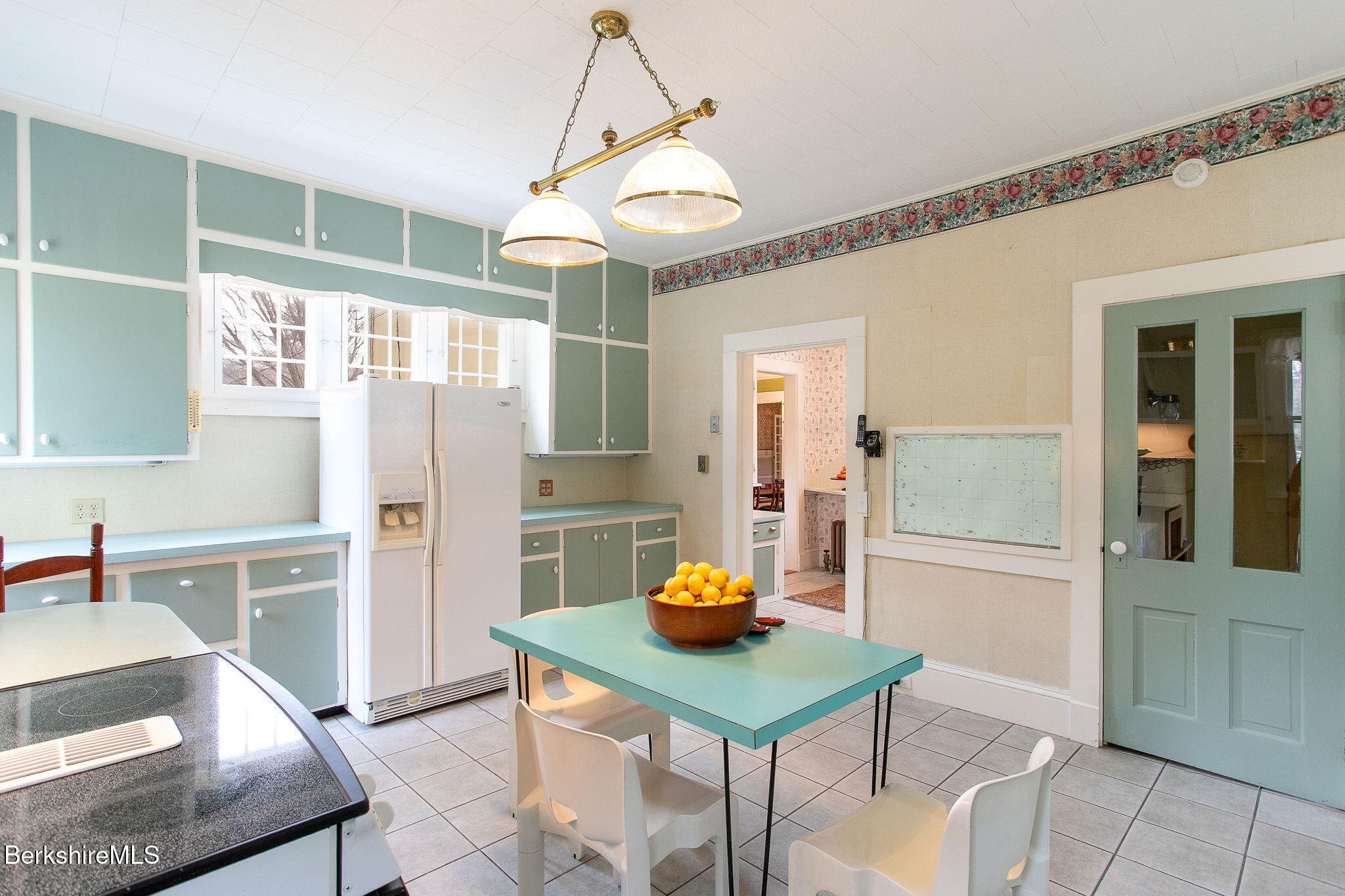 82 West Ave, Great Barrington, Massachusetts image 21