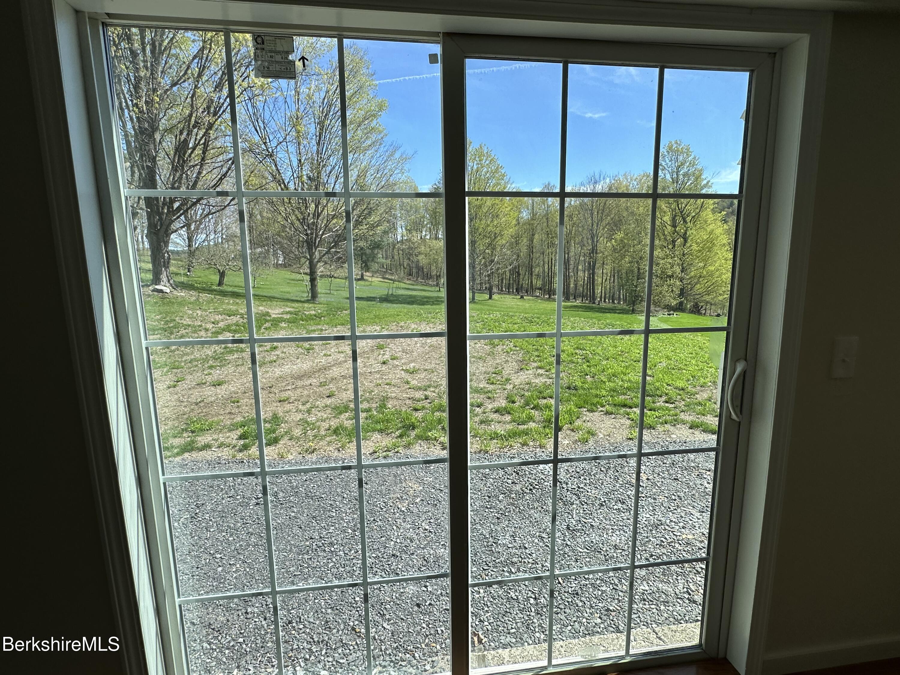 1108 St  Rt 295 Pkwy, East Chatham, New York image 6