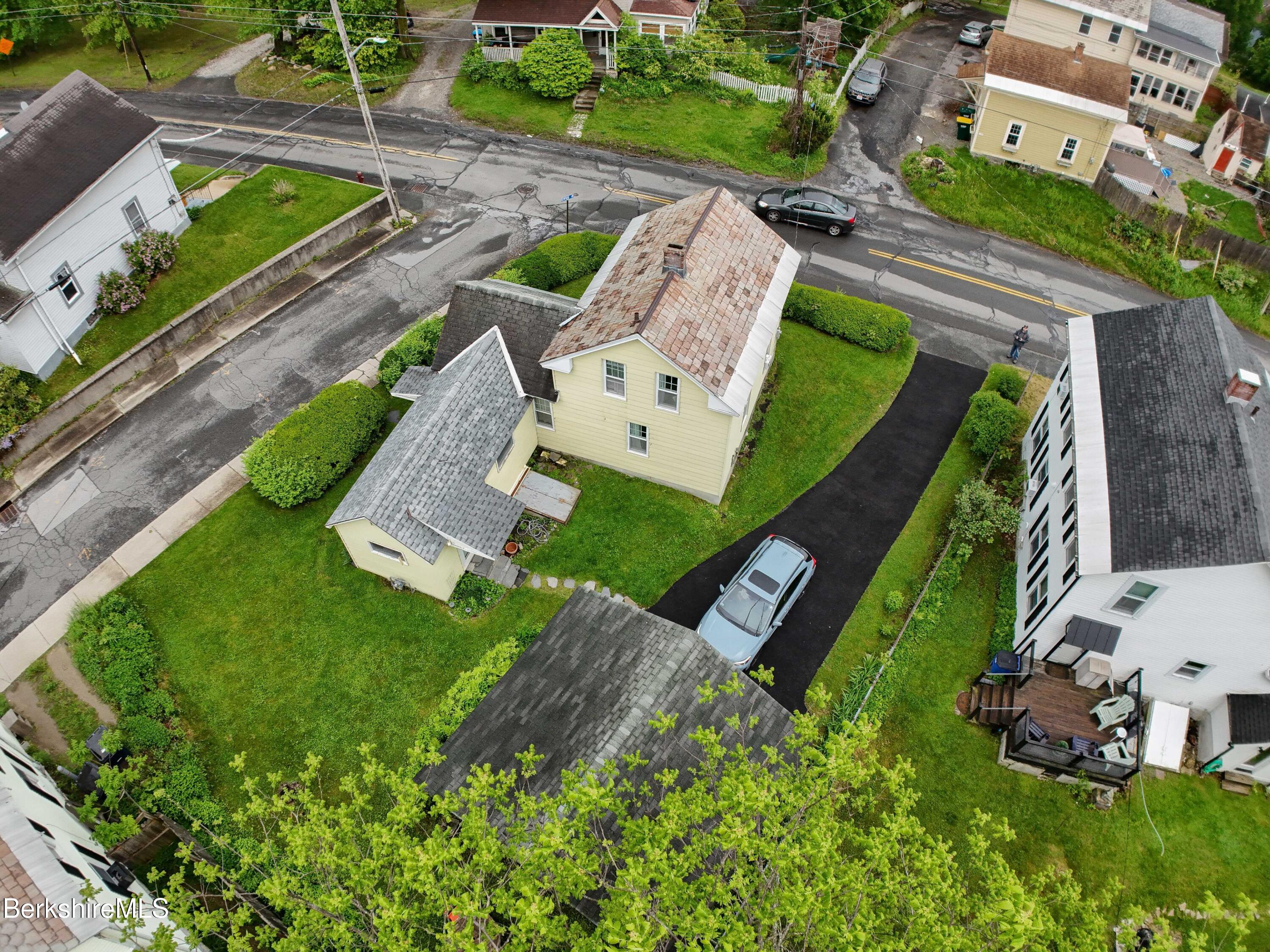 55 Franklin St, North Adams, Massachusetts image 4