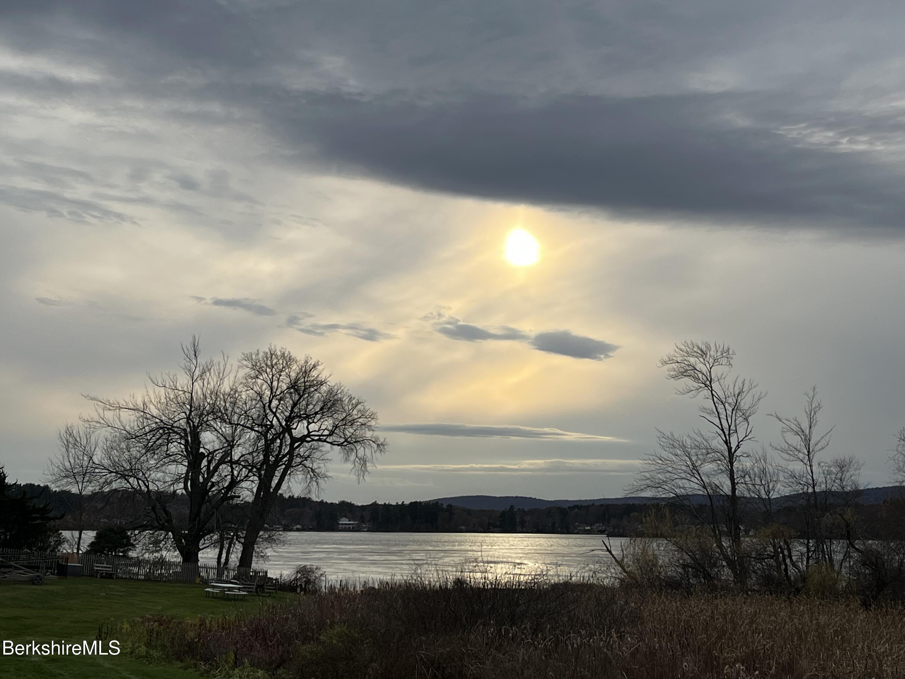 Lanesborough, Massachusetts 01237, United States, 1 Bedroom Bedrooms, ,1 BathroomBathrooms,Residential,Active,242014