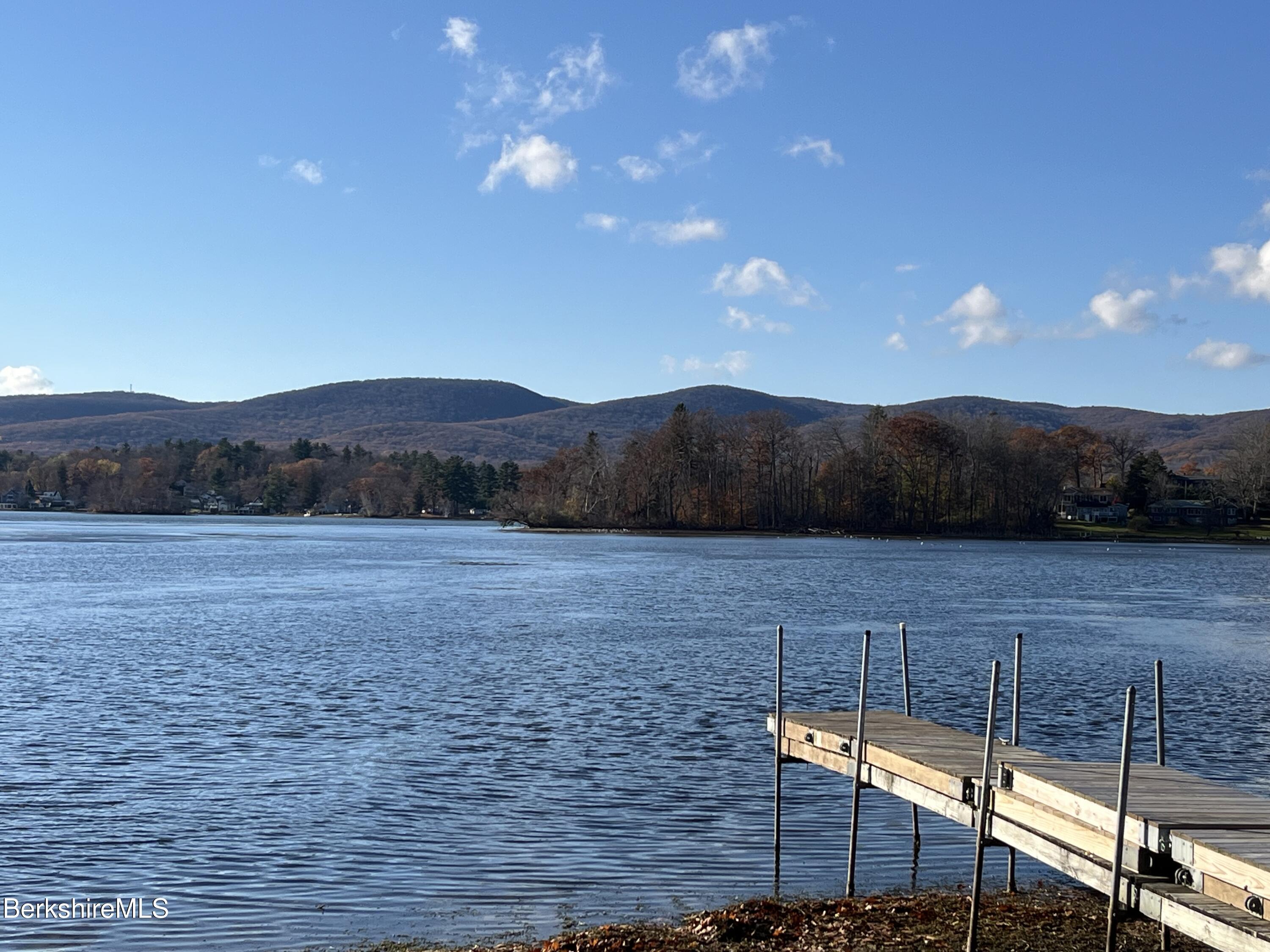 Lanesborough, Massachusetts 01237, United States, 1 Bedroom Bedrooms, ,1 BathroomBathrooms,Residential,Active,242014