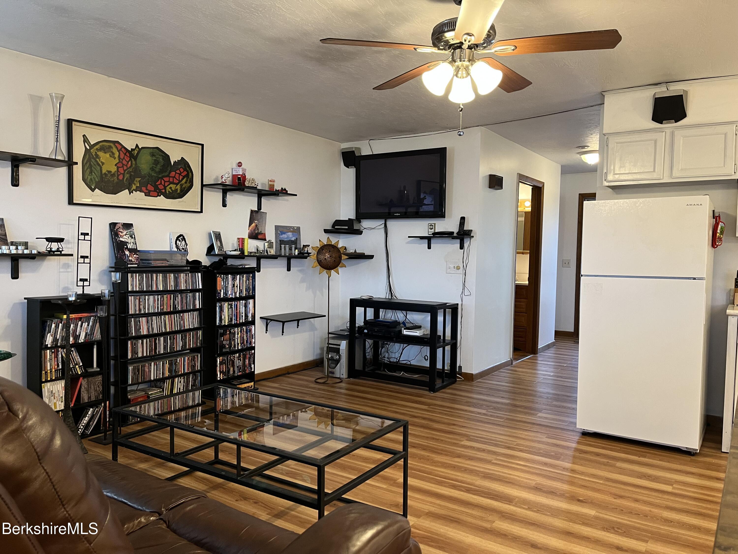 Lanesborough, Massachusetts 01237, United States, 1 Bedroom Bedrooms, ,1 BathroomBathrooms,Residential,Active,242014