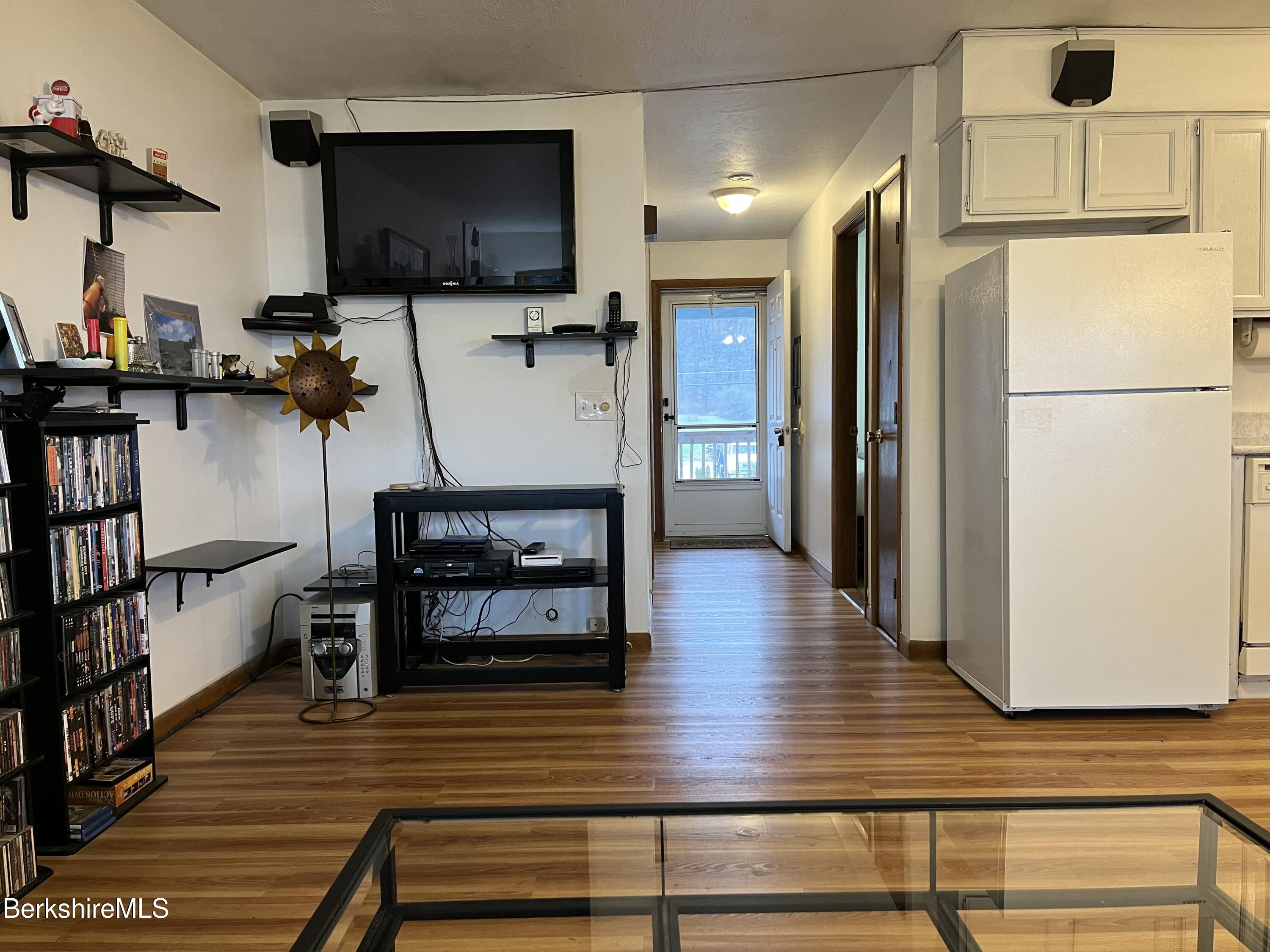 Lanesborough, Massachusetts 01237, United States, 1 Bedroom Bedrooms, ,1 BathroomBathrooms,Residential,Active,242014