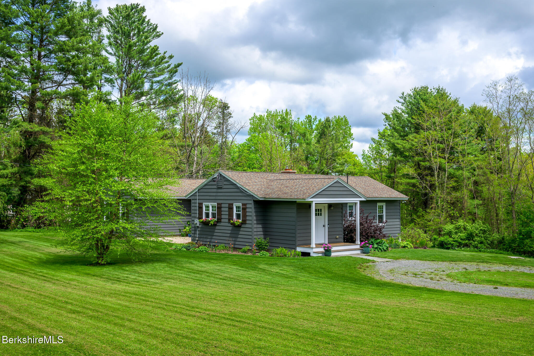 66 Interlaken Rd, Stockbridge, Massachusetts image 3