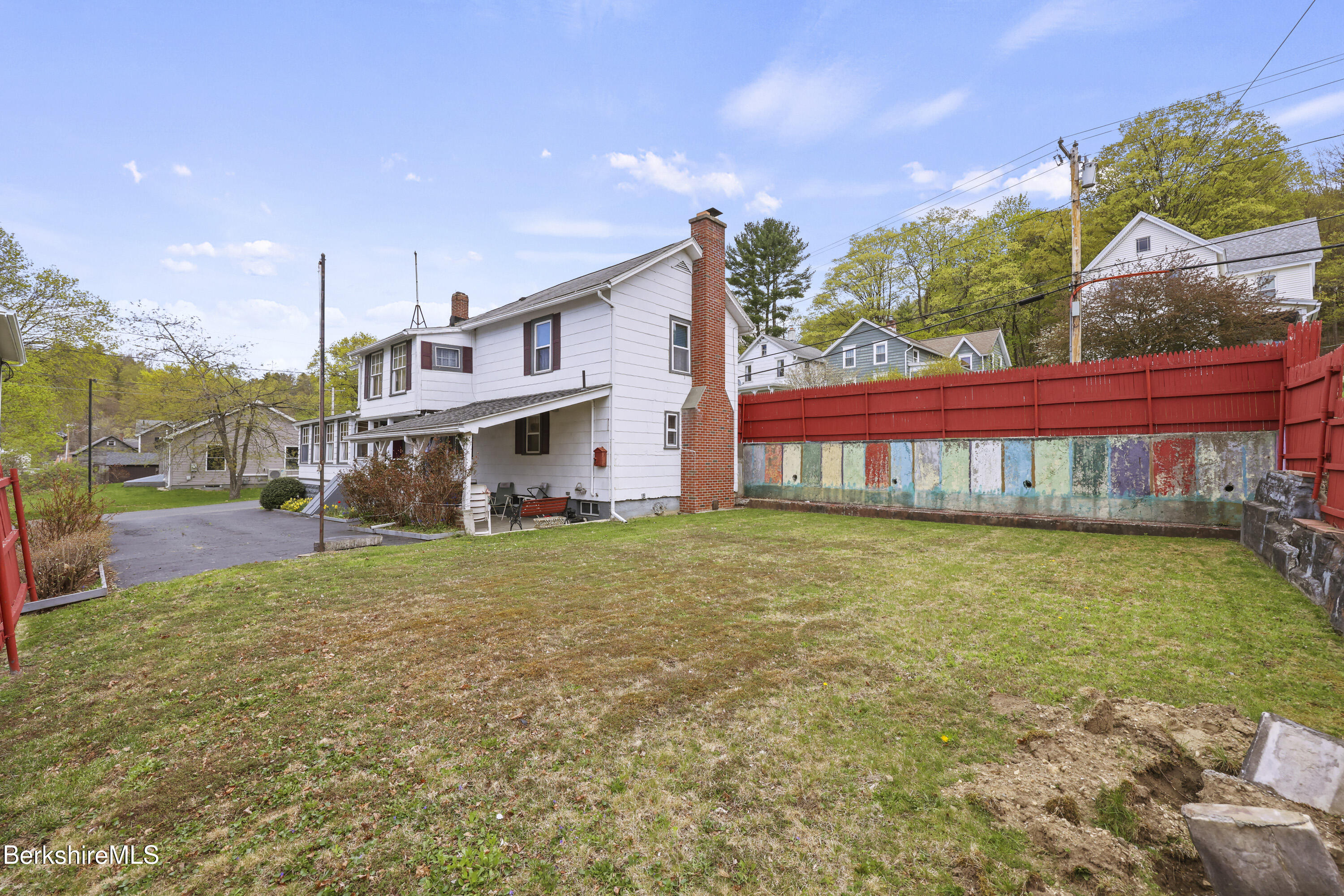 205 High St, Lee, Massachusetts image 41