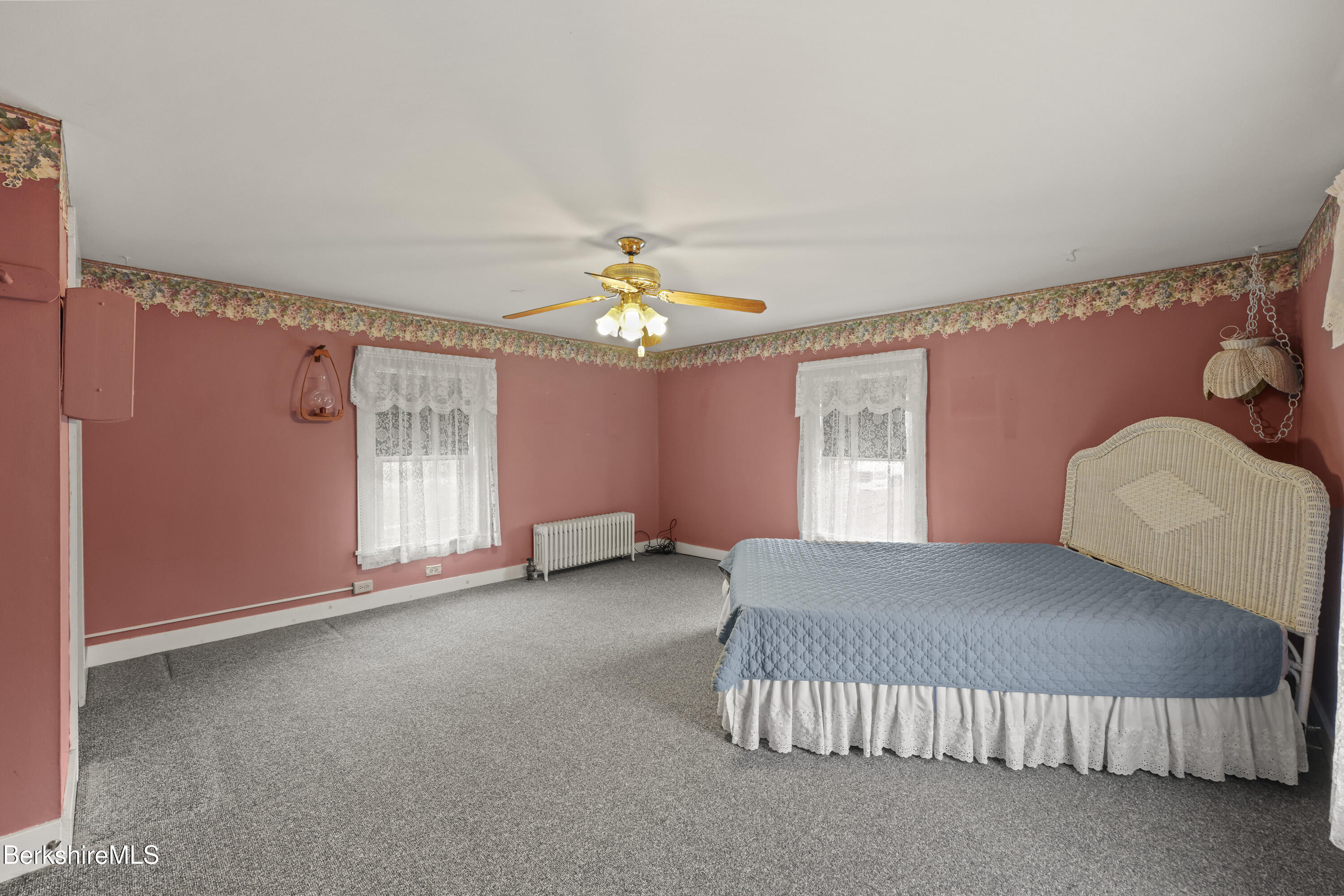 205 High St, Lee, Massachusetts image 25