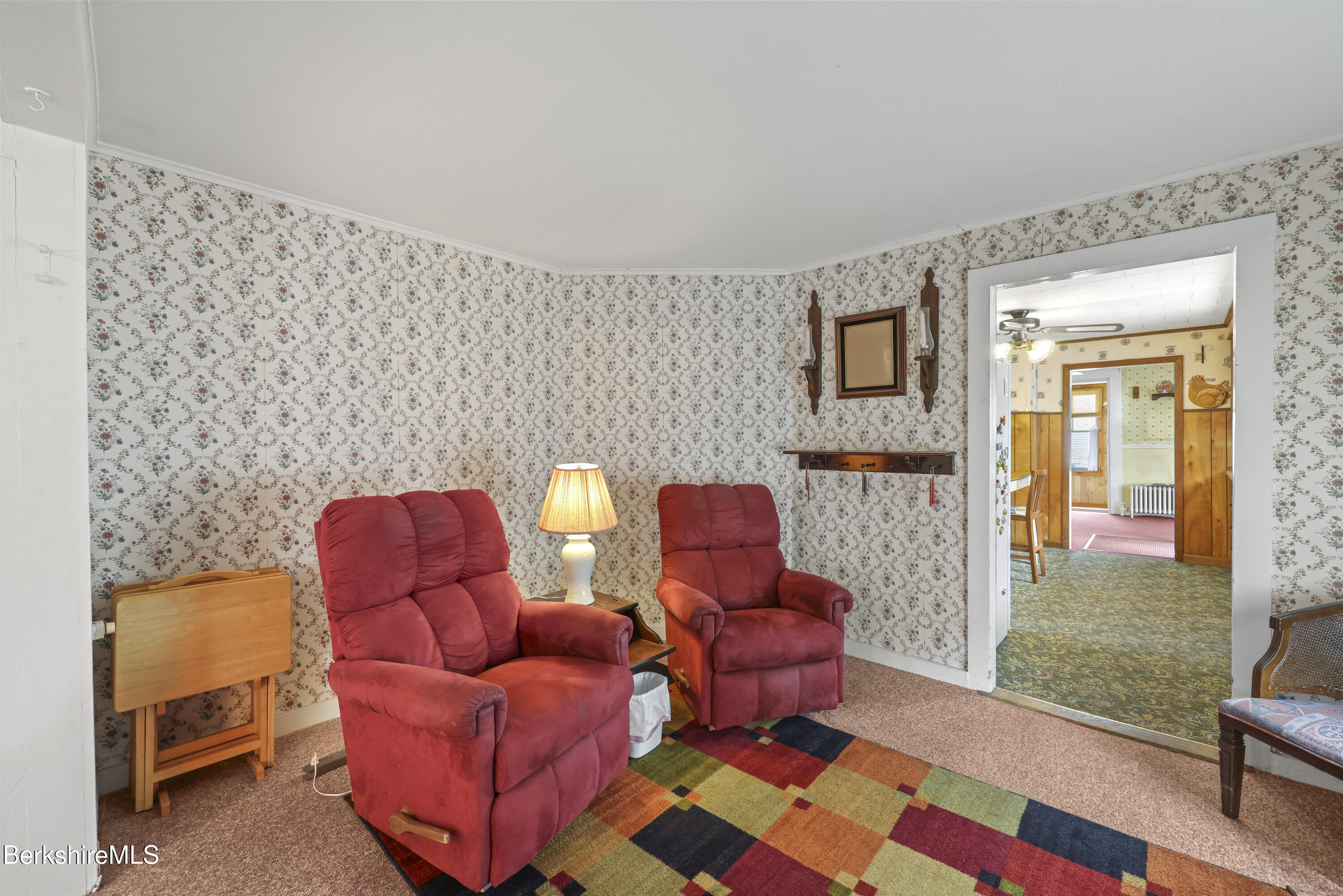 205 High St, Lee, Massachusetts image 11