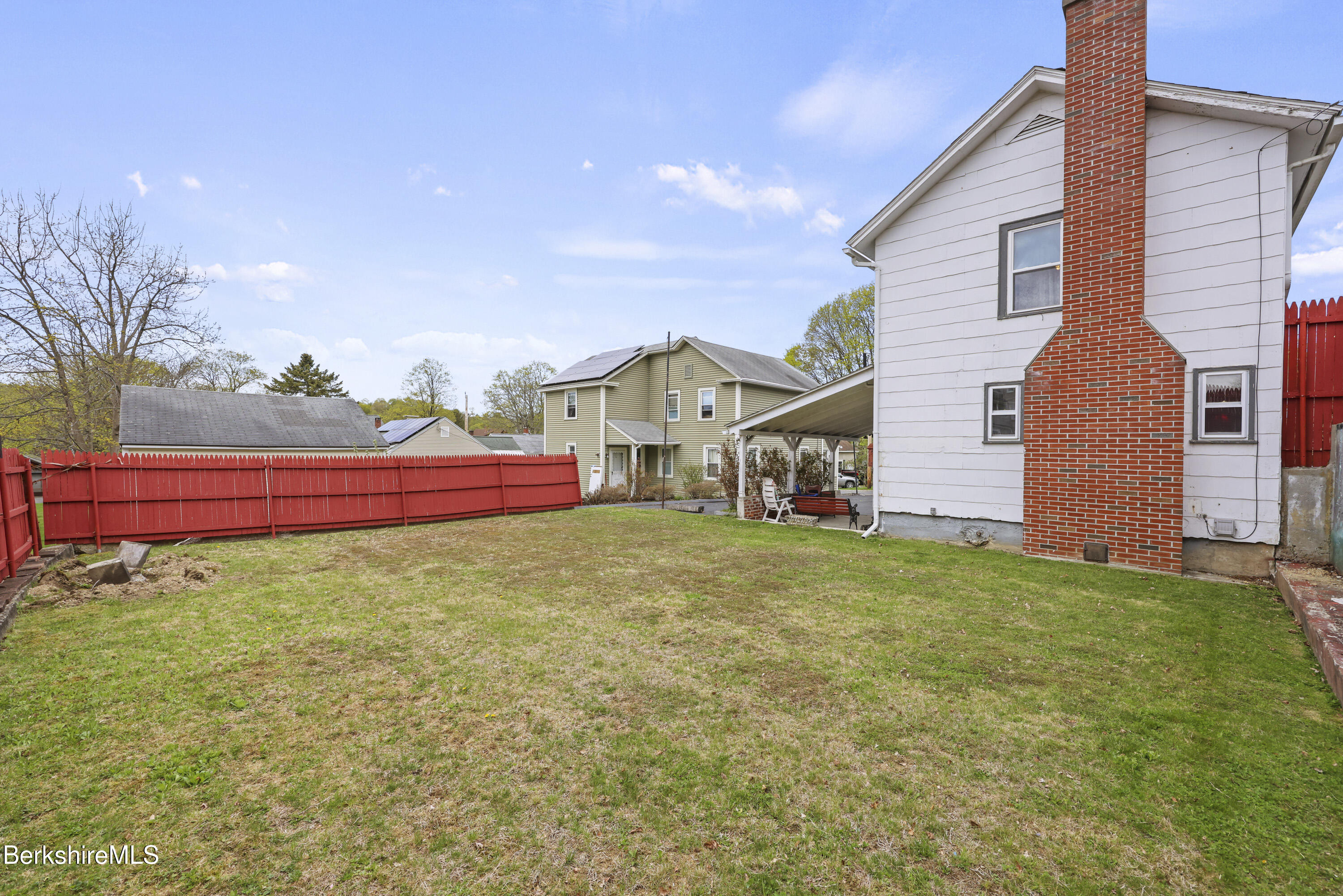 205 High St, Lee, Massachusetts image 42