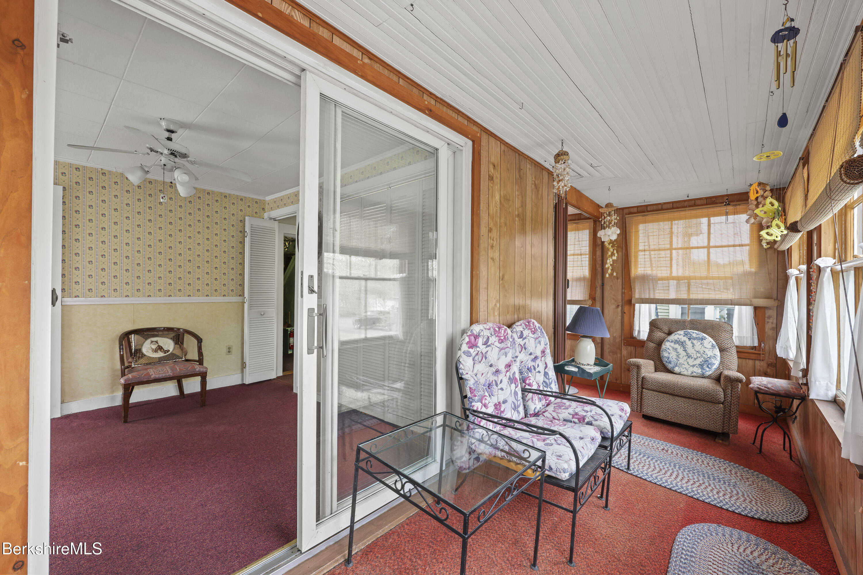 205 High St, Lee, Massachusetts image 19