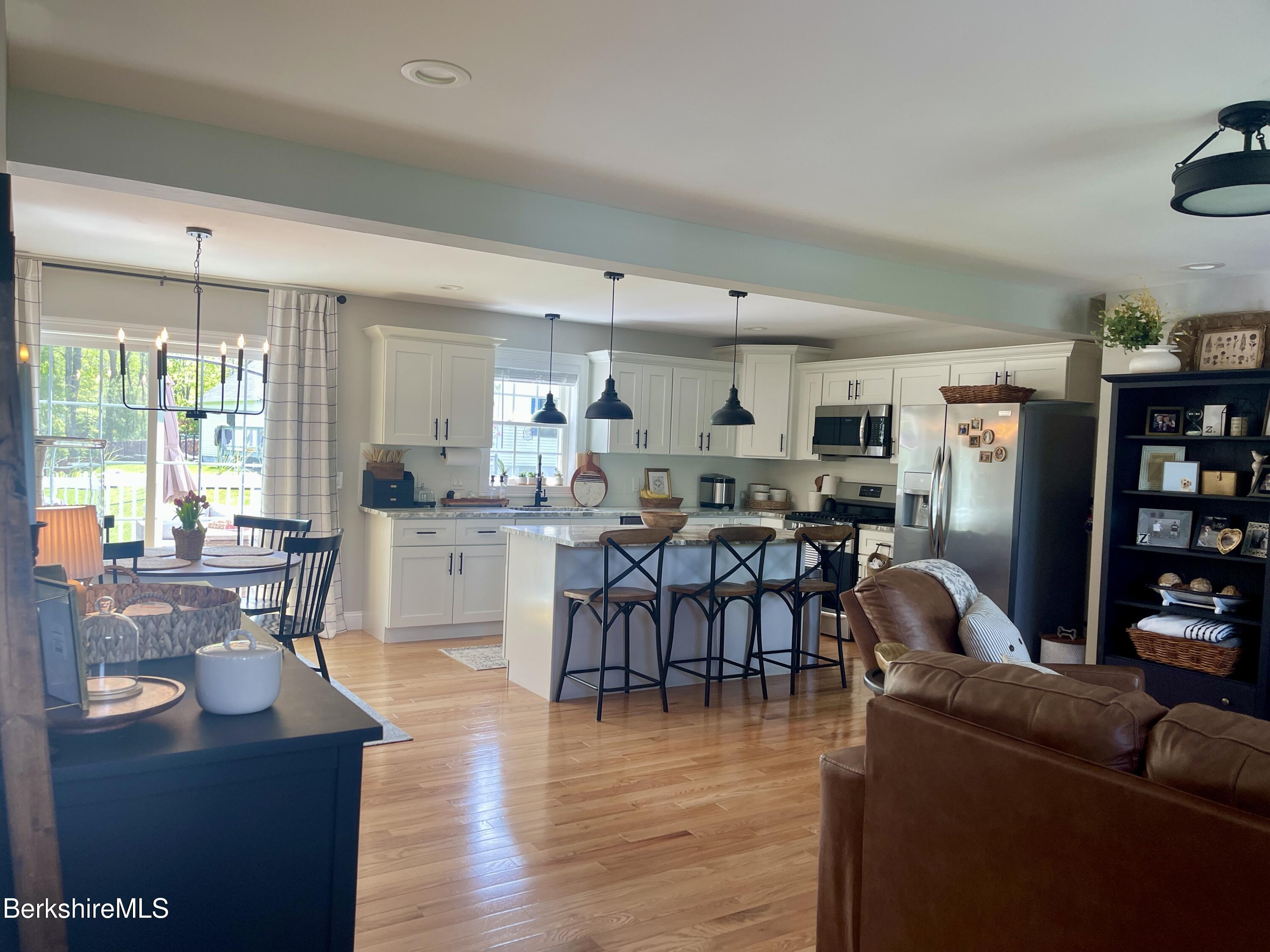 440 E Housatonic St, Dalton, Massachusetts image 16