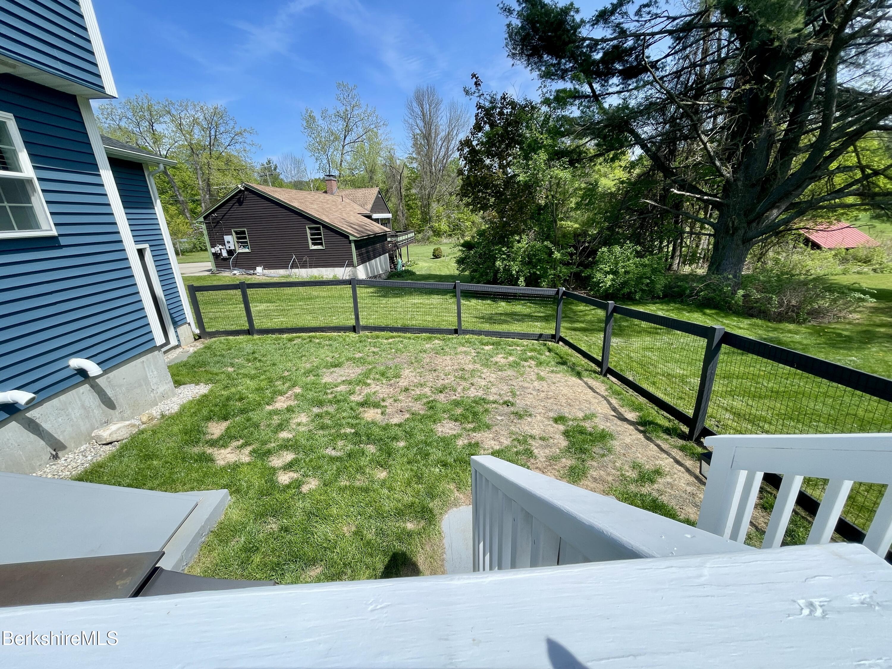 440 E Housatonic St, Dalton, Massachusetts image 46