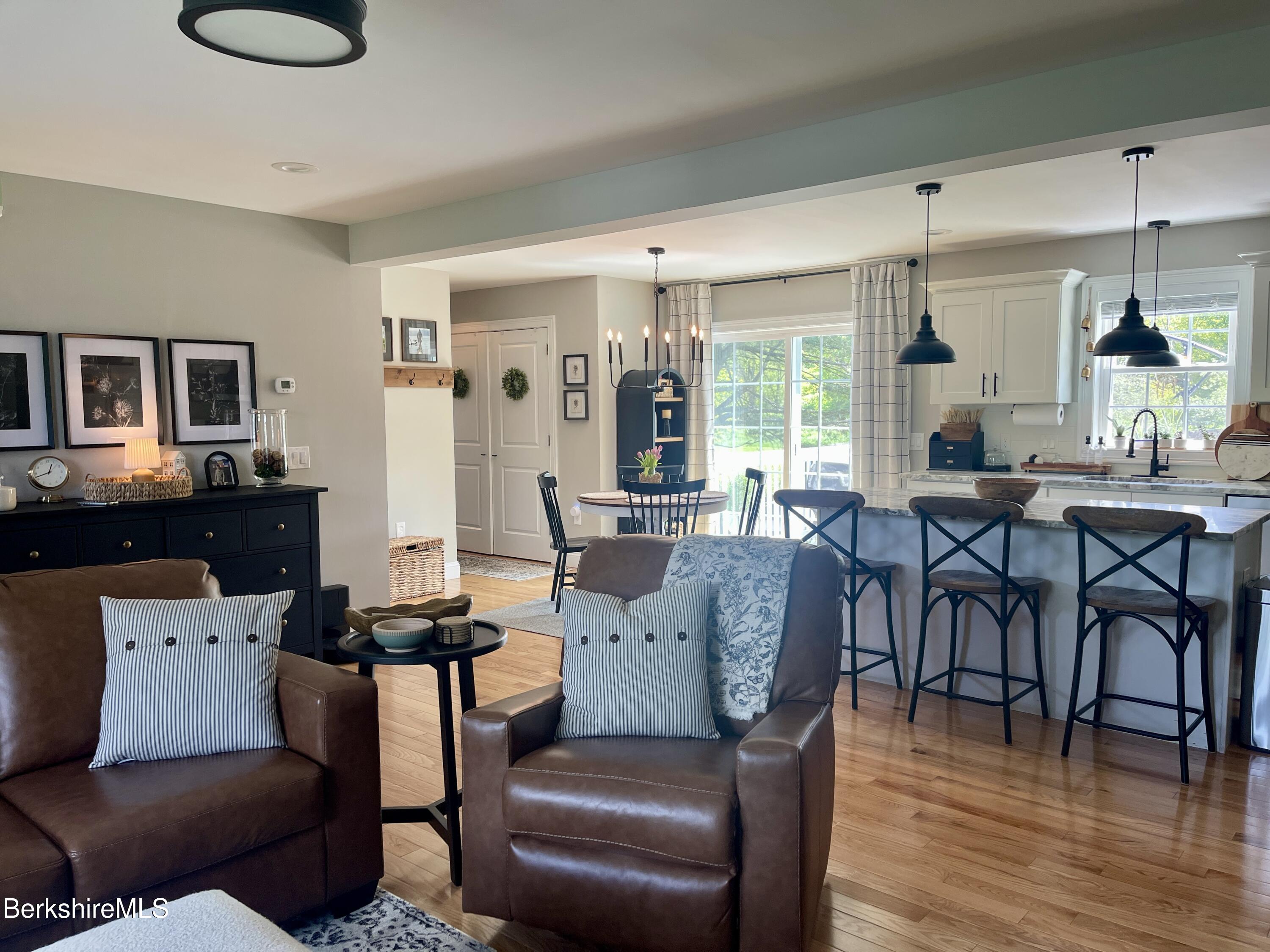 440 E Housatonic St, Dalton, Massachusetts image 15