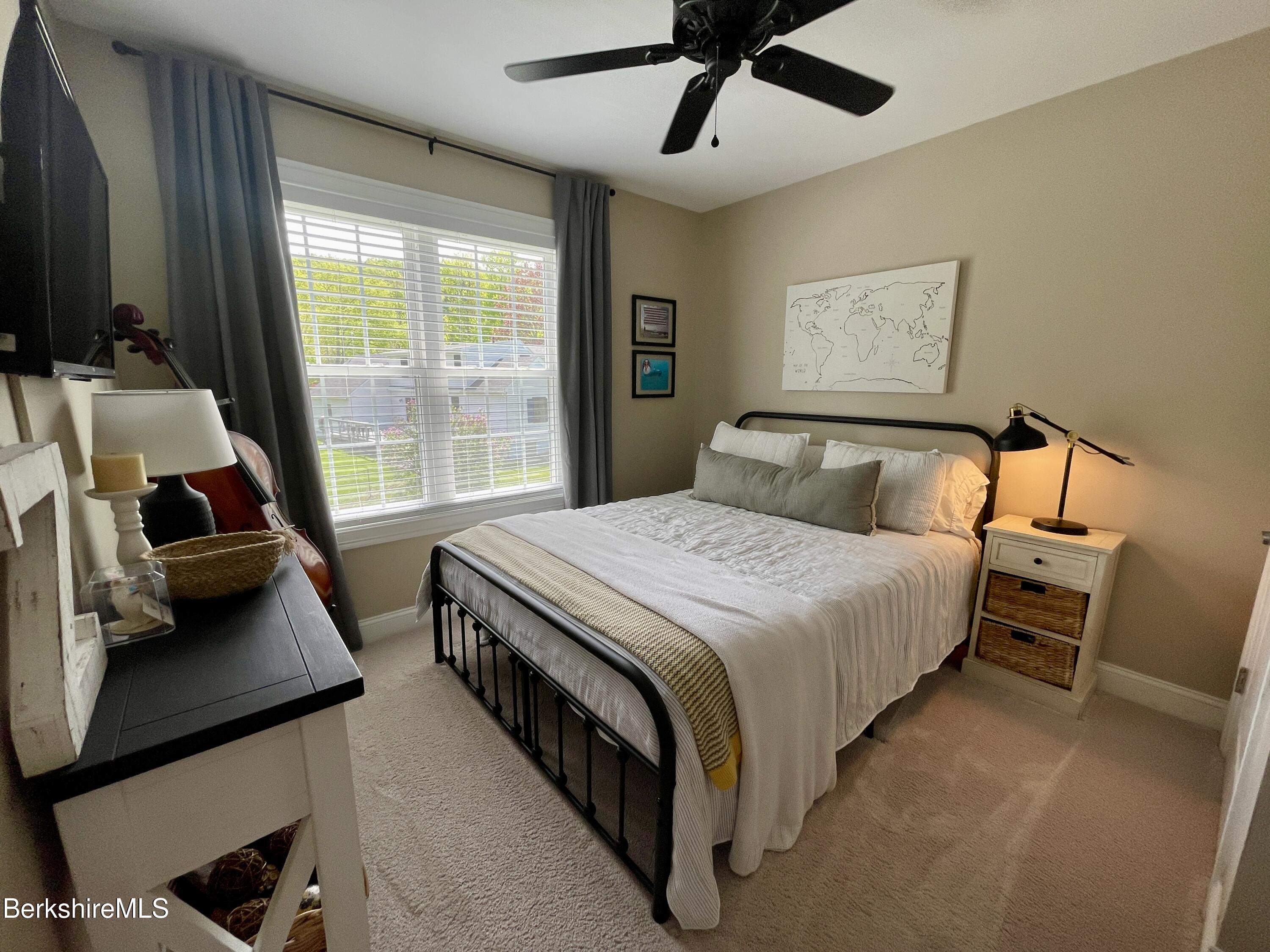 440 E Housatonic St, Dalton, Massachusetts image 28