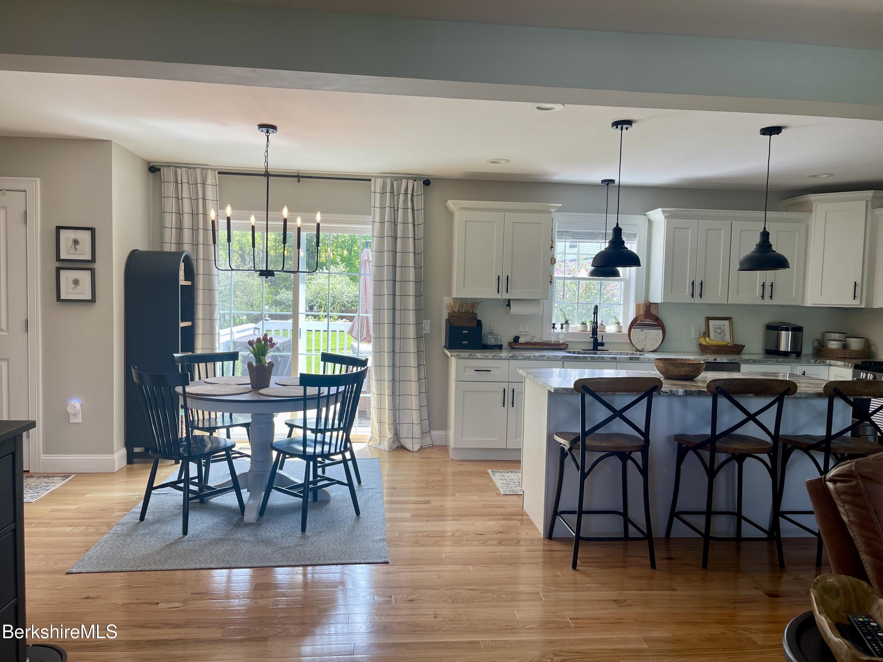 440 E Housatonic St, Dalton, Massachusetts image 17