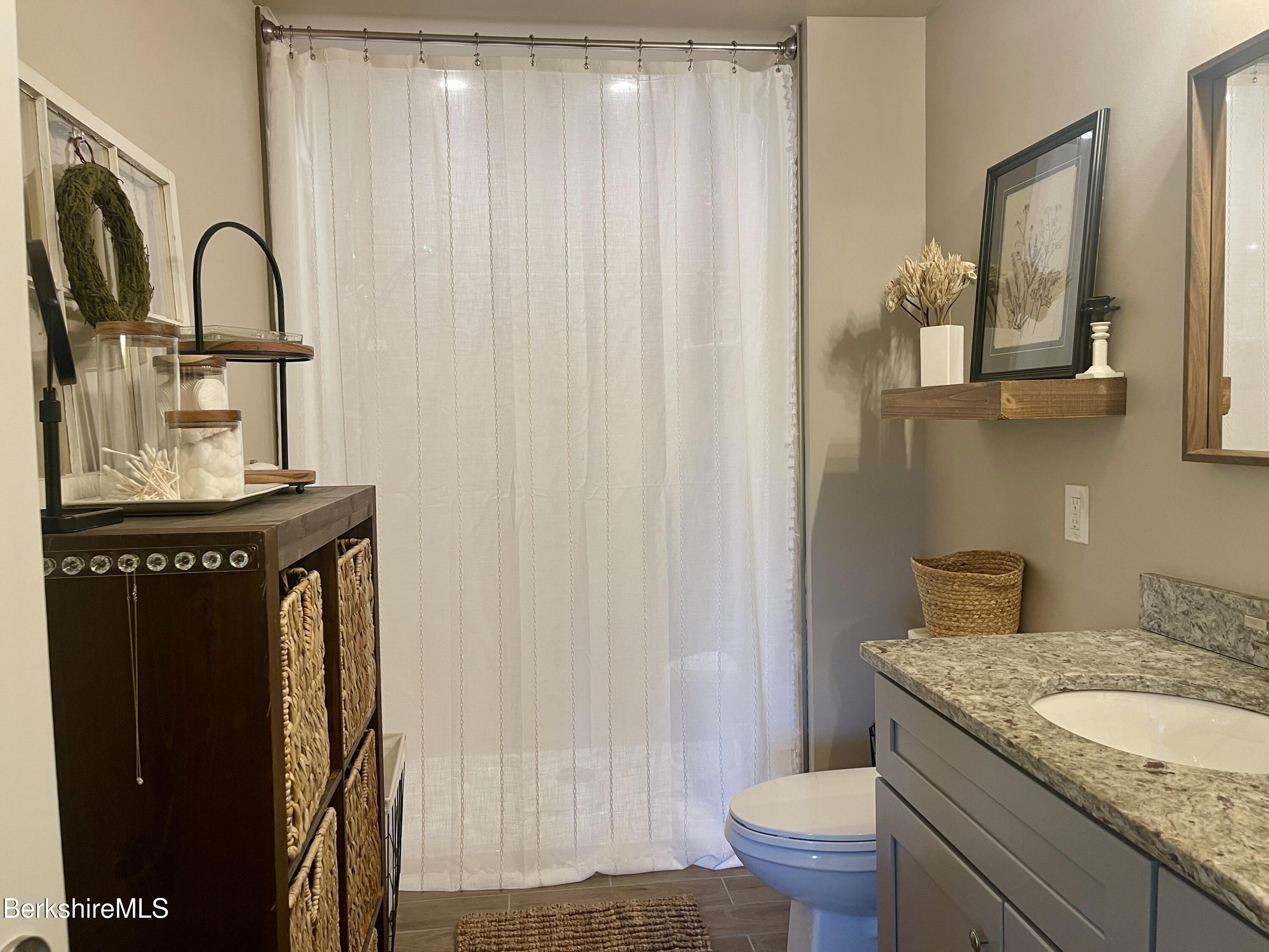 440 E Housatonic St, Dalton, Massachusetts image 26