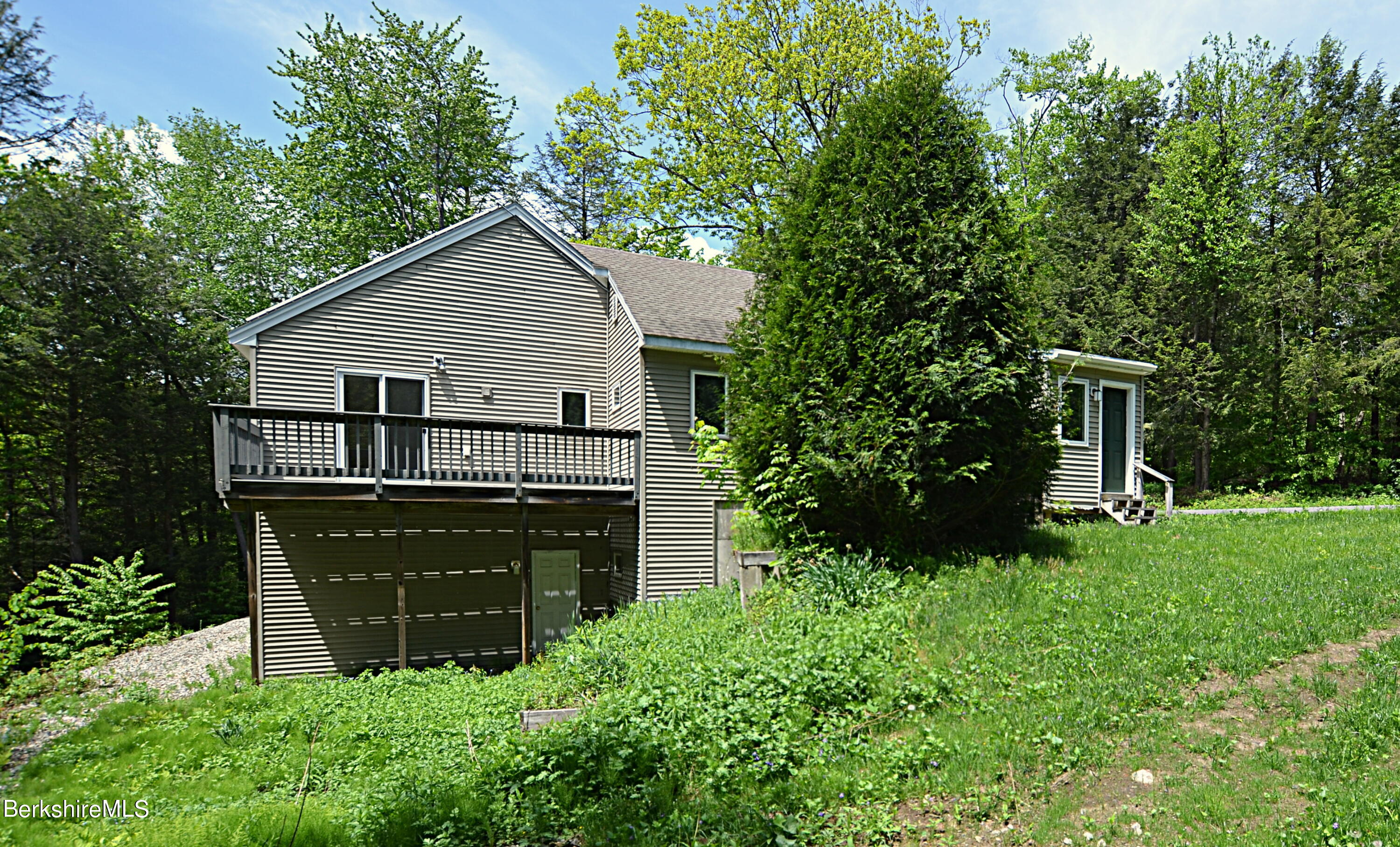 147 Chipman Rd, Middlefield, Massachusetts image 6