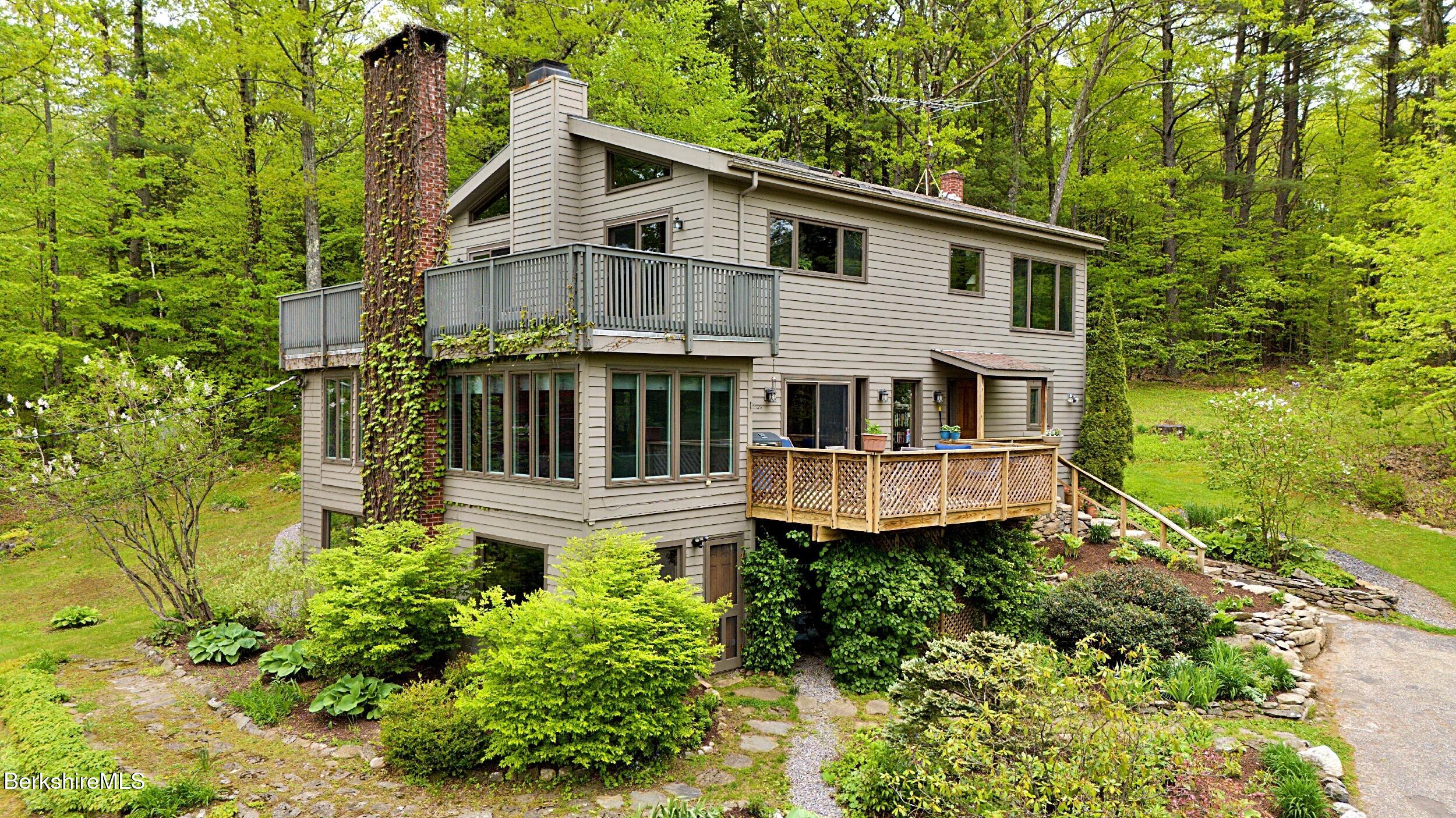 18 Cooper Creek Rd, Tyringham, Massachusetts image 1