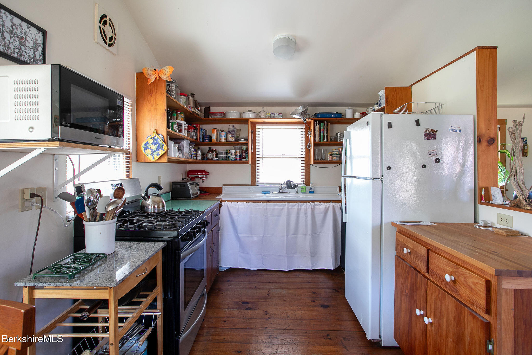 155 Division St, Great Barrington, Massachusetts image 6