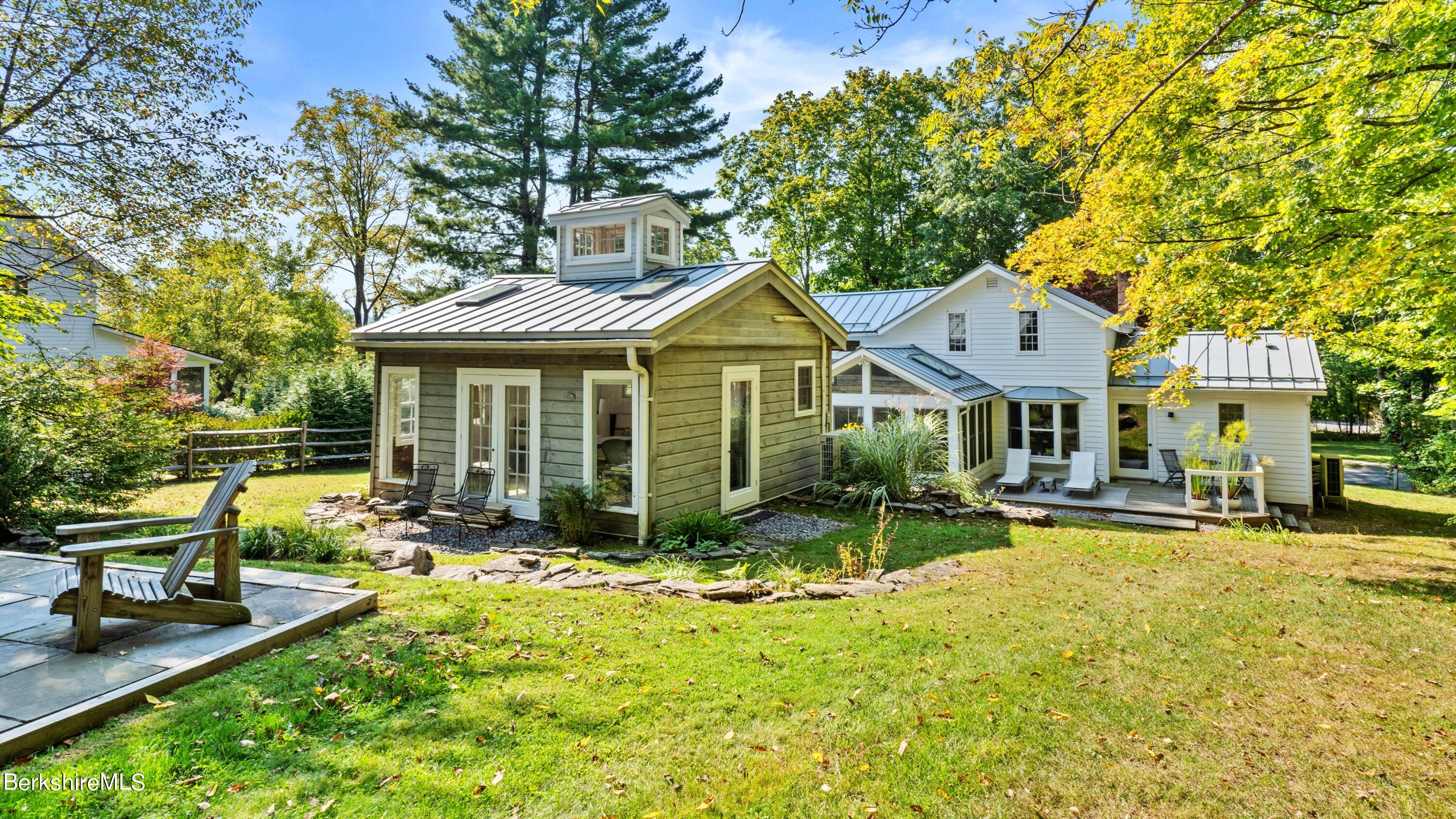 102 Castle Hill Ave, Great Barrington, Massachusetts image 33